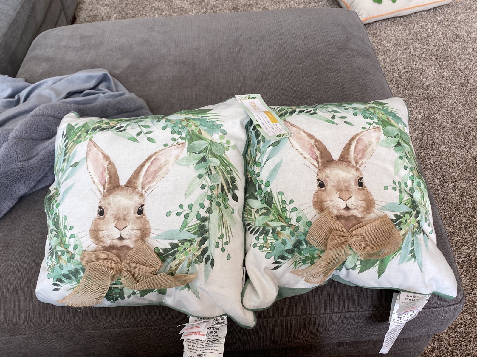 Absolutely adorable set of 2 Easter rabbit bunny throw decor pillows