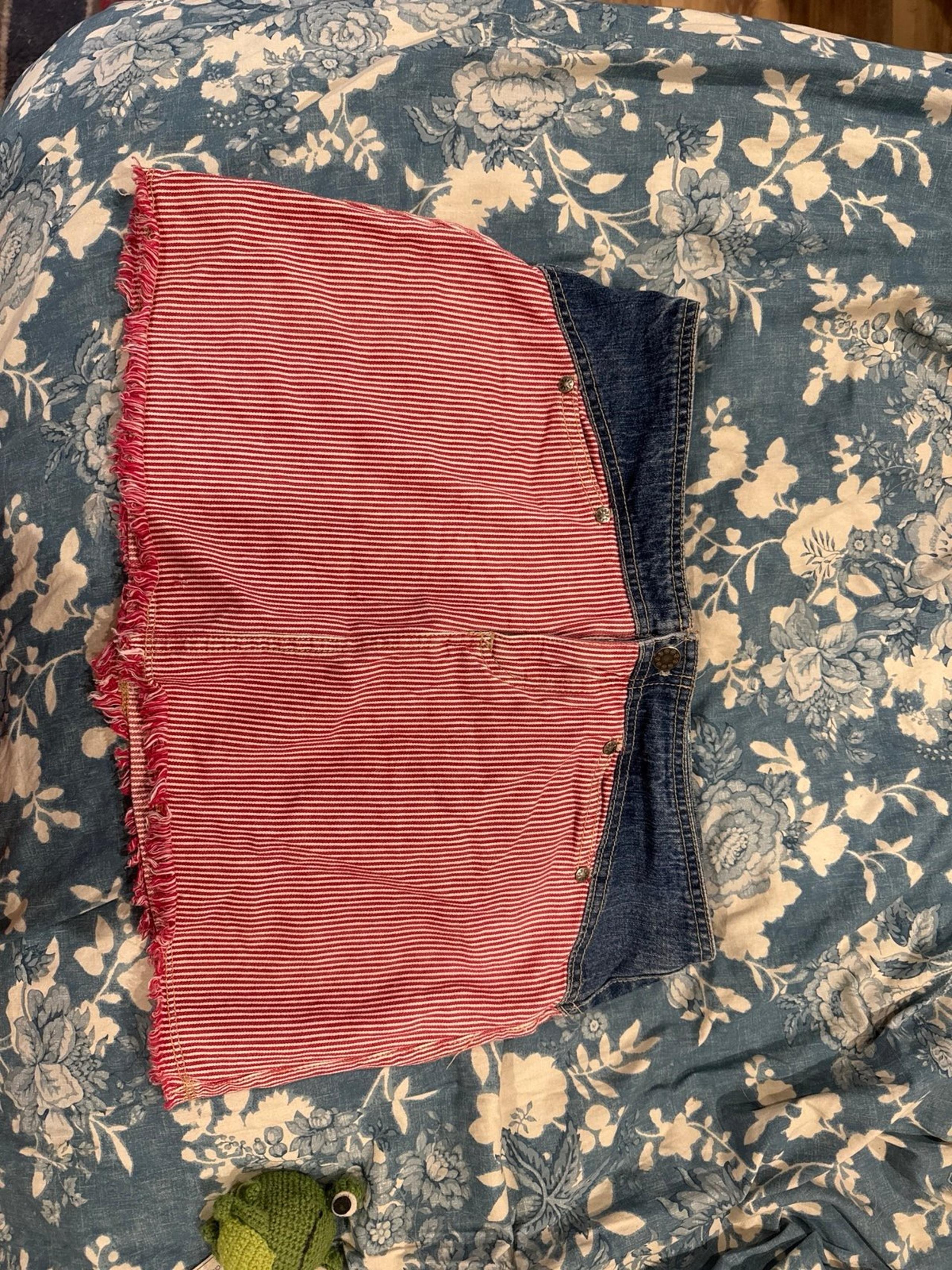 dELiA*s denim striped mini skirt.