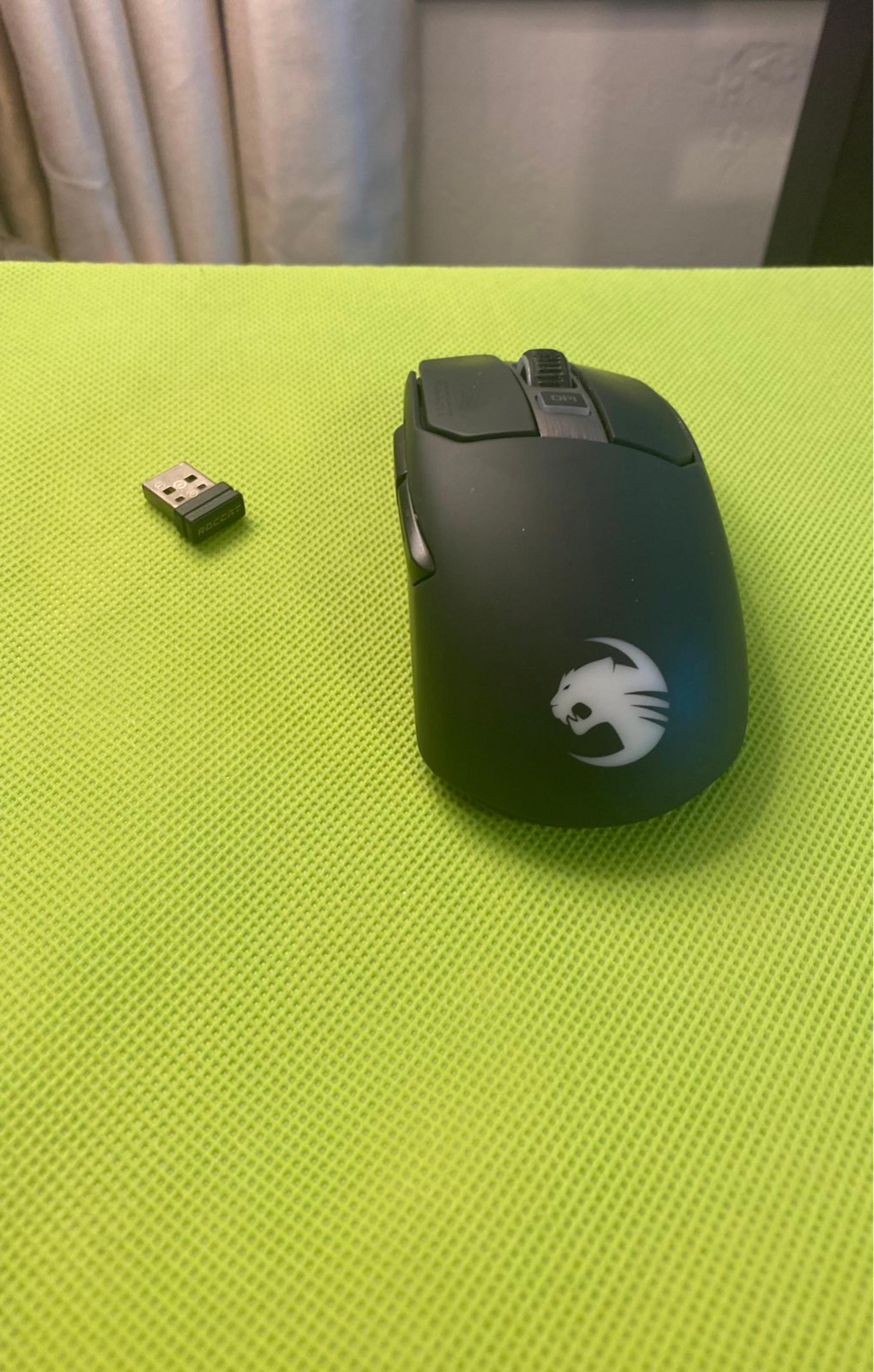 wireless gaming mouse