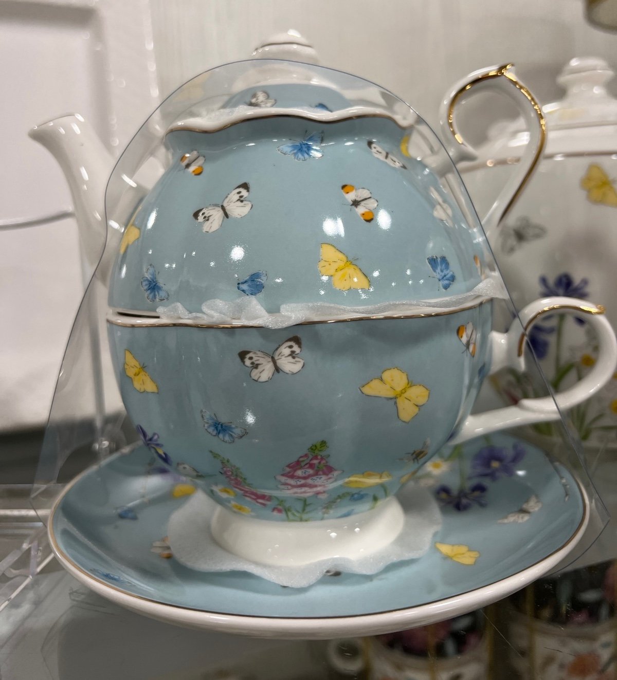 Butterflies blue floral teaware Teapot !
