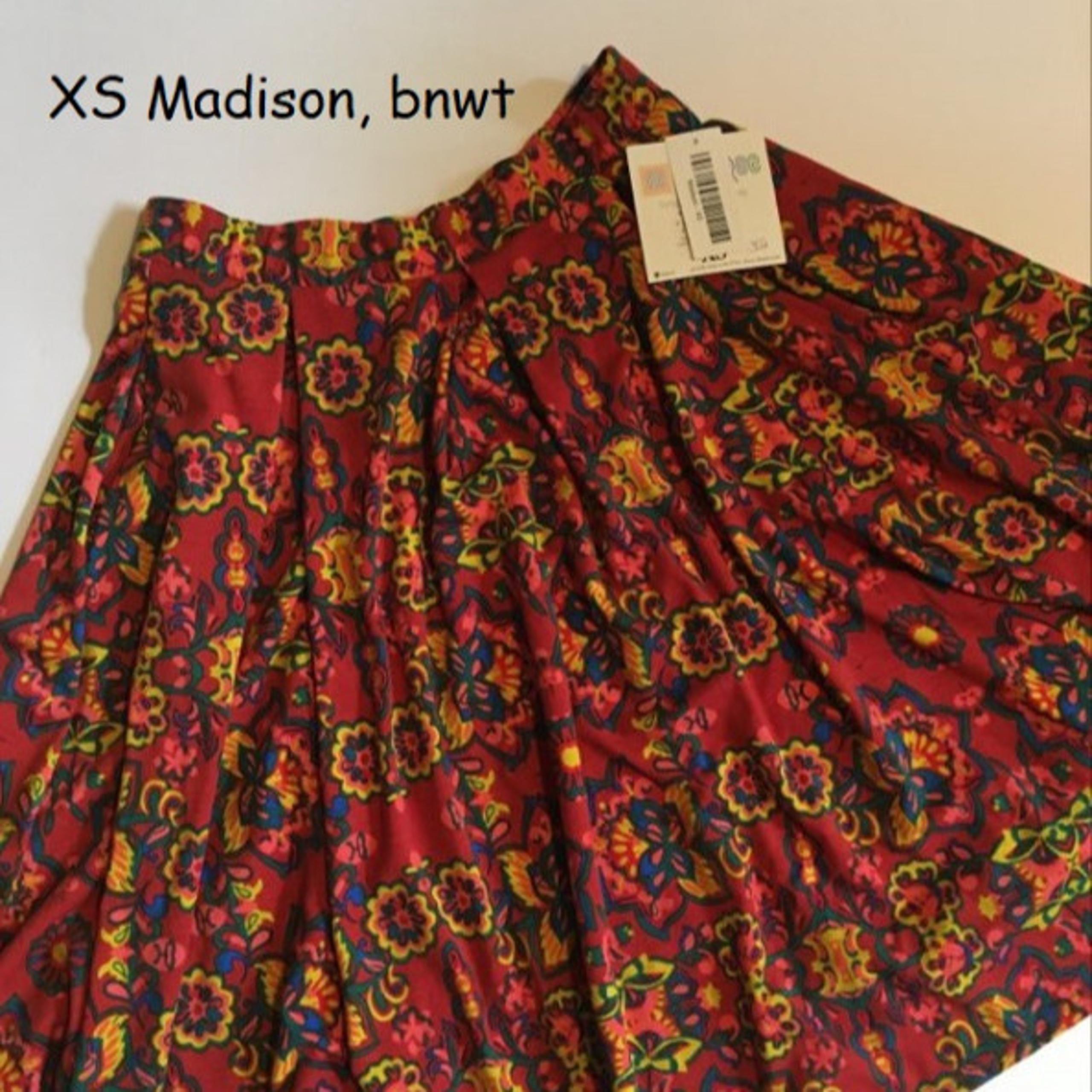 XS Lularoe Madison full skirt.  Red with flowers