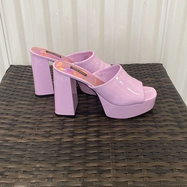 Nine West Y2K purple platform heels