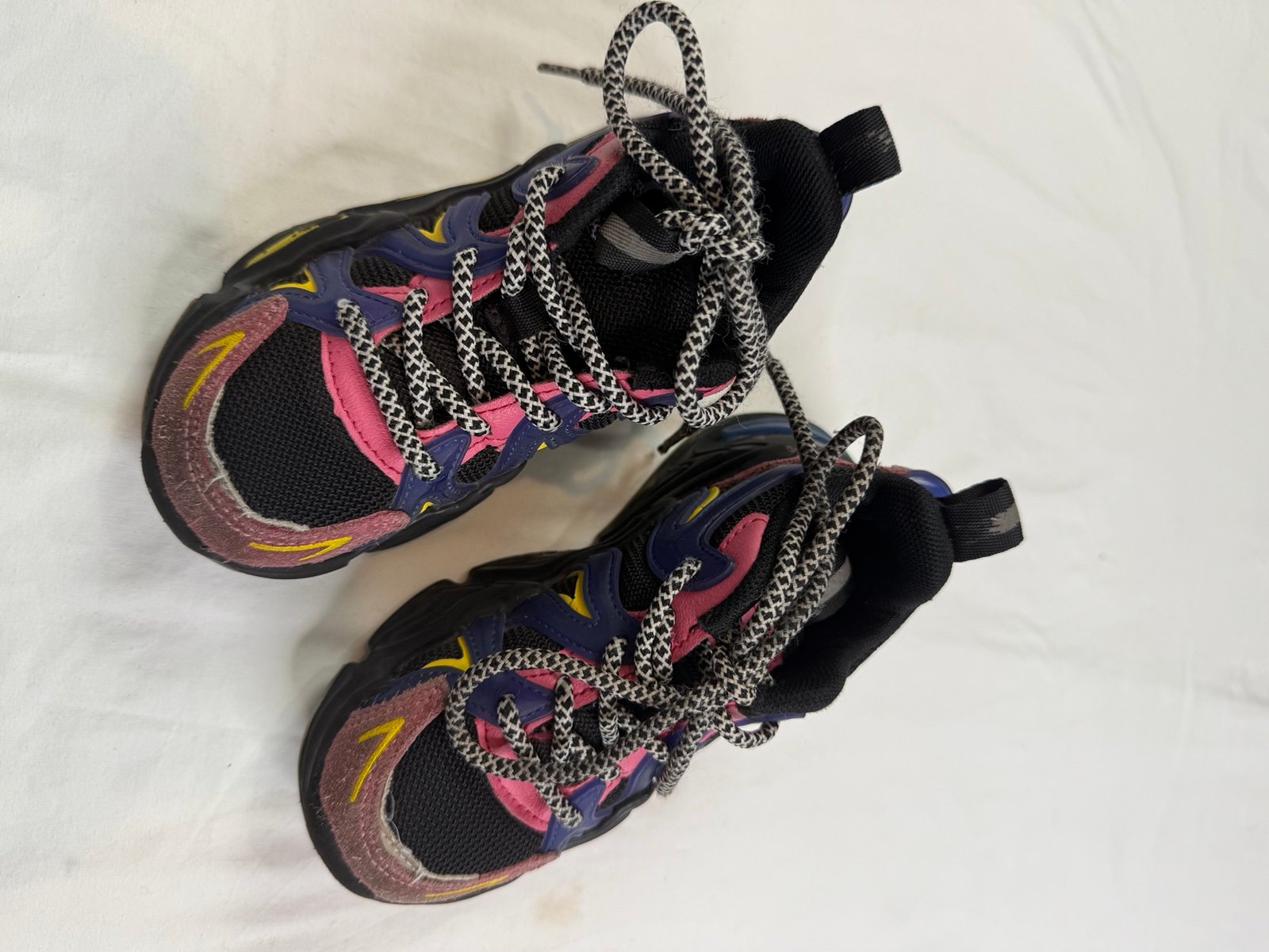 Mazino Sneakers Kids 9C Black/Pink/Purple Vortex-010 Fashion Shoes A020525
