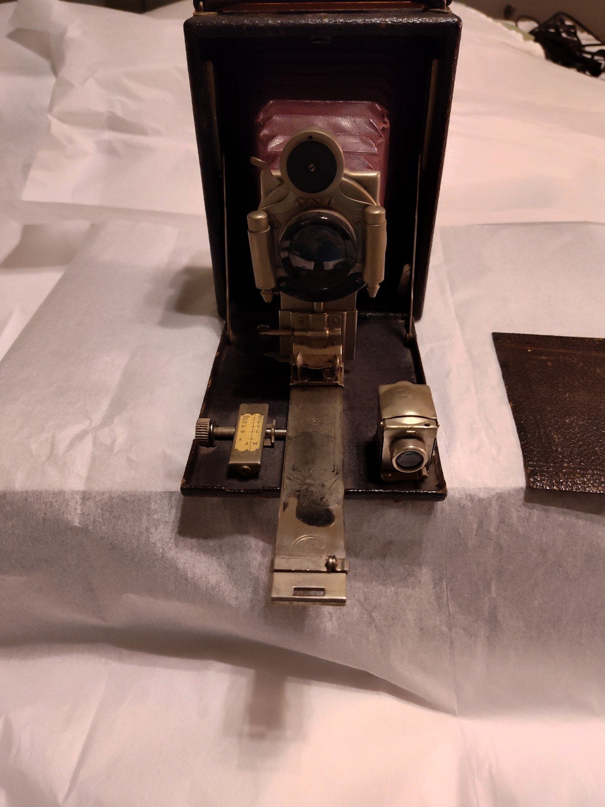 Vintage 1908 camera