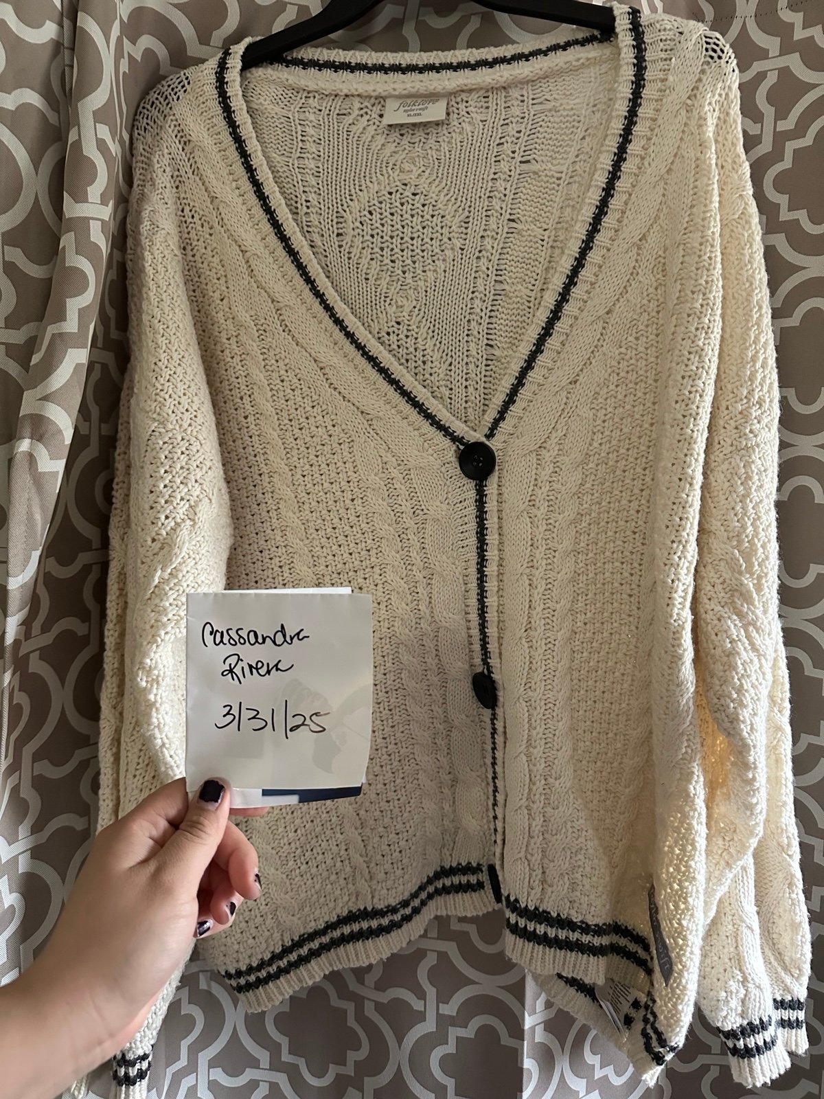 Taylor swift folklore cardigan