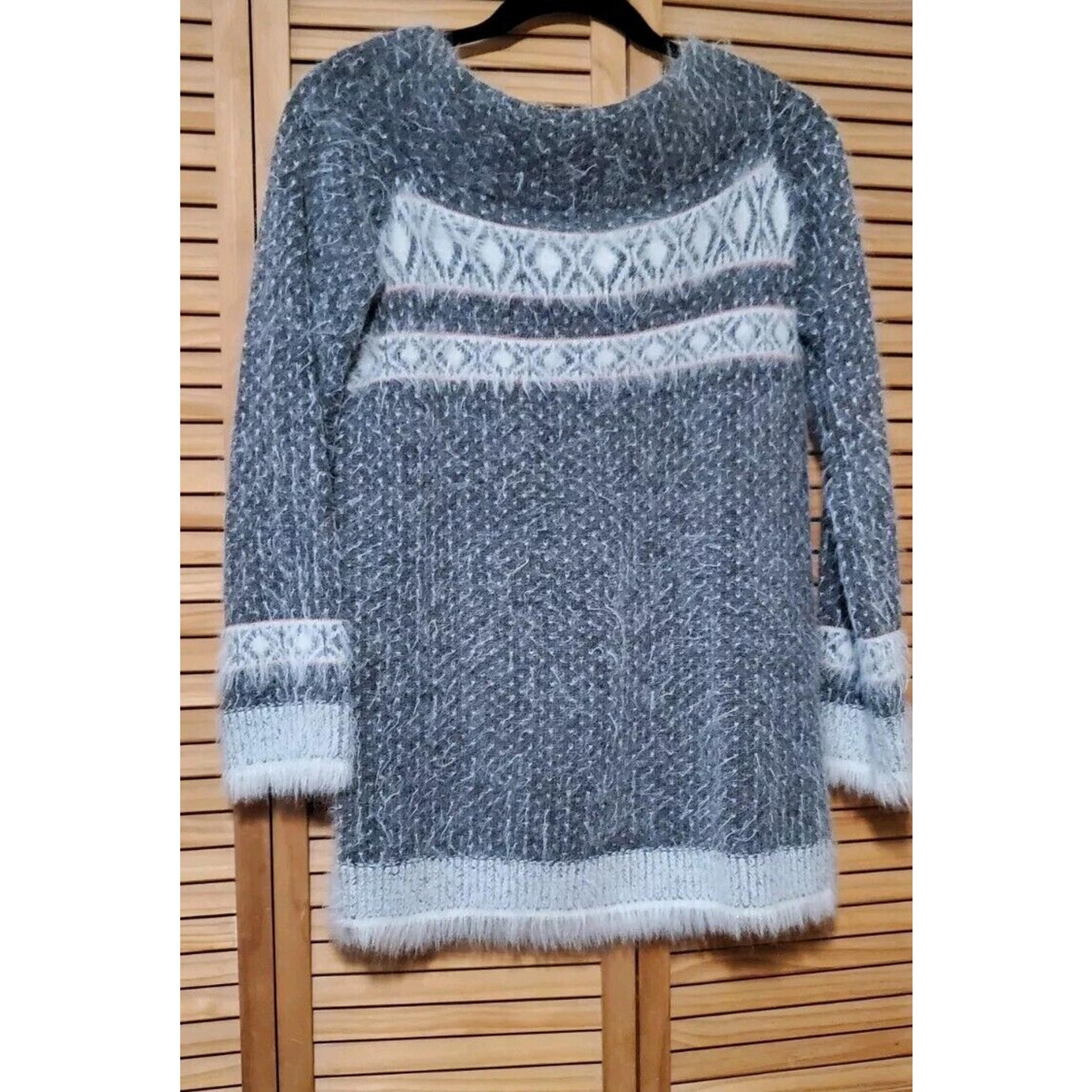 Anthropologie Sleeping on Snow Wool Blend Sweater - Size M - Off Shoulder, SOFT!