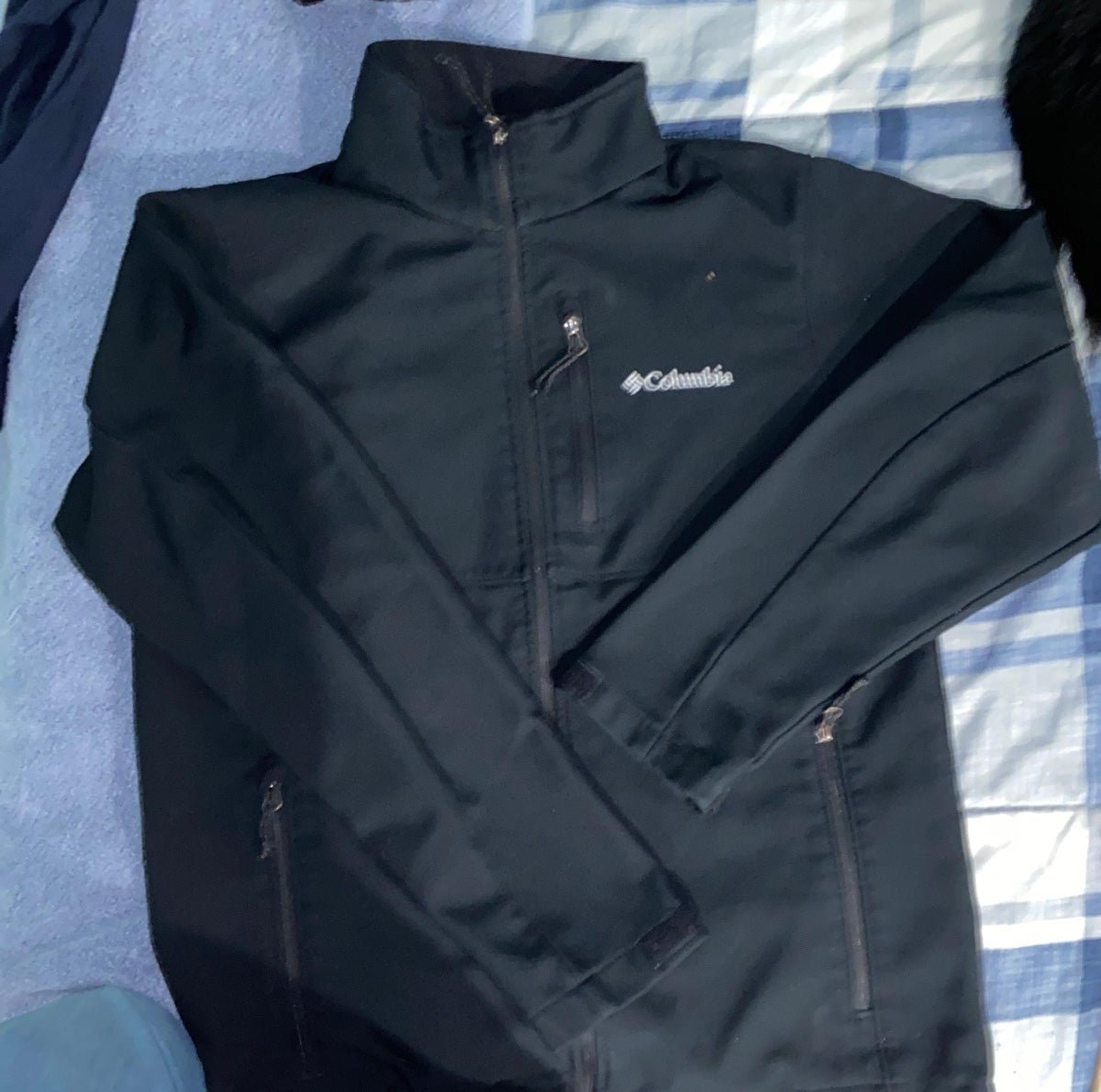 Columbia zipper active jackets for men