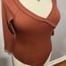 NWOT Astr The Label Rust Criss Cross Banded V-Neck Bodysuit - XL