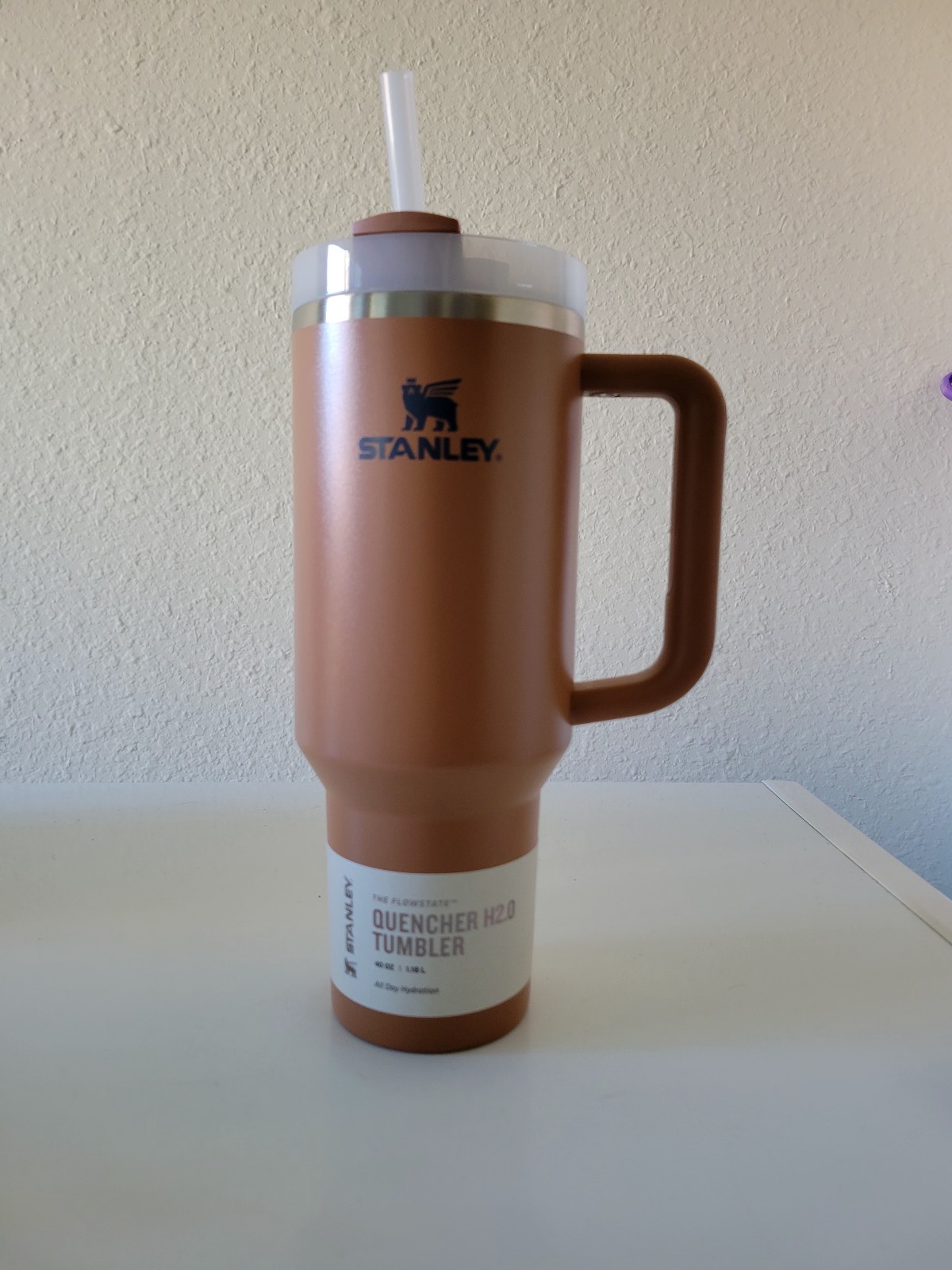 Stanley 40 oz Quencher H2.0 Tumbler Toast