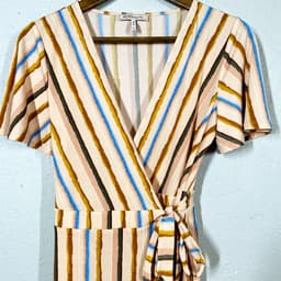 Item photo preview #3