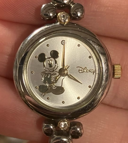 Vintage Disney Micky Mouse watch