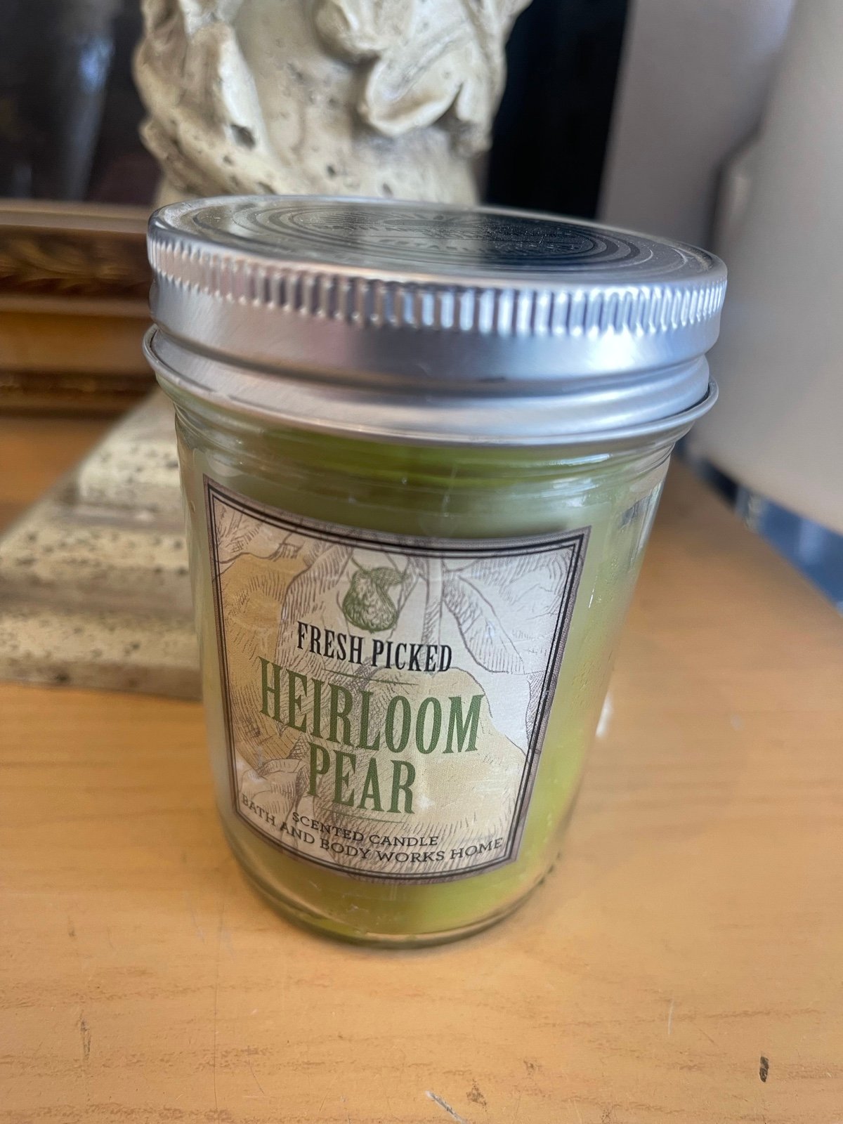 HEIRLOOM PEAR Fresh Picked Bath & Body Work 6 Oz Ounce Large Candle New RARE HTF