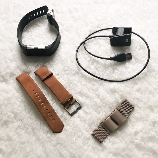 Fitbit charge 2- size large + bands