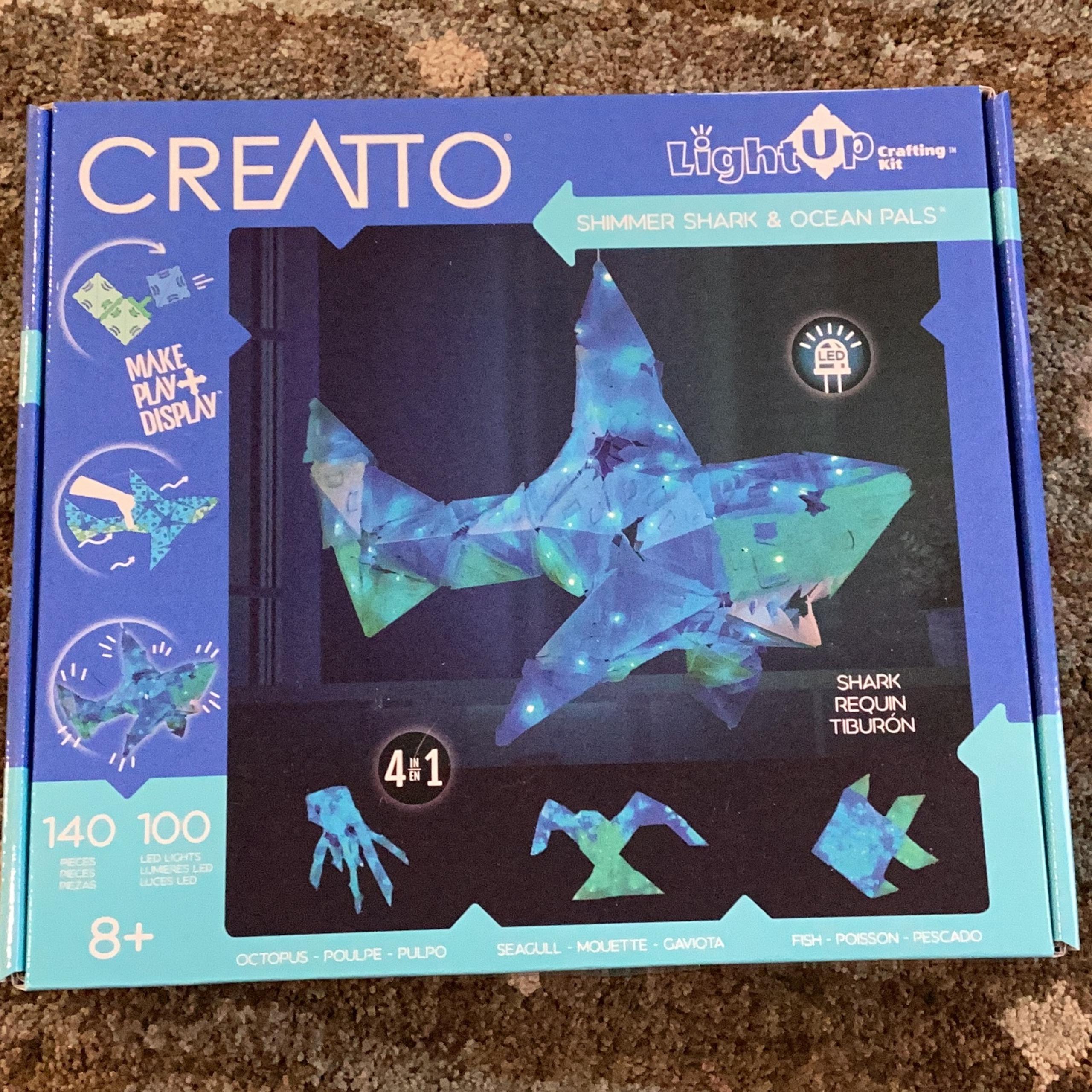 Creatto shimmer shark & ocean pals 3d light up kit