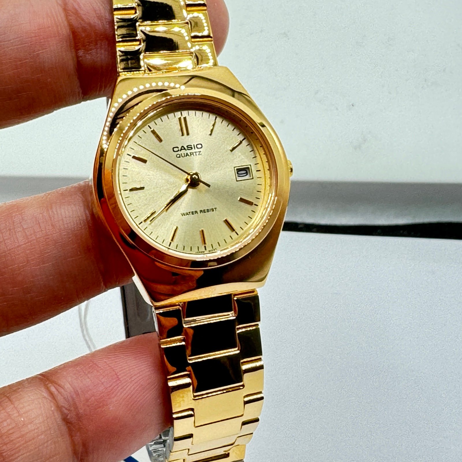 Small Casio Ladies or for Teen Watch New Item . Small 22 mm Case Diameter S
