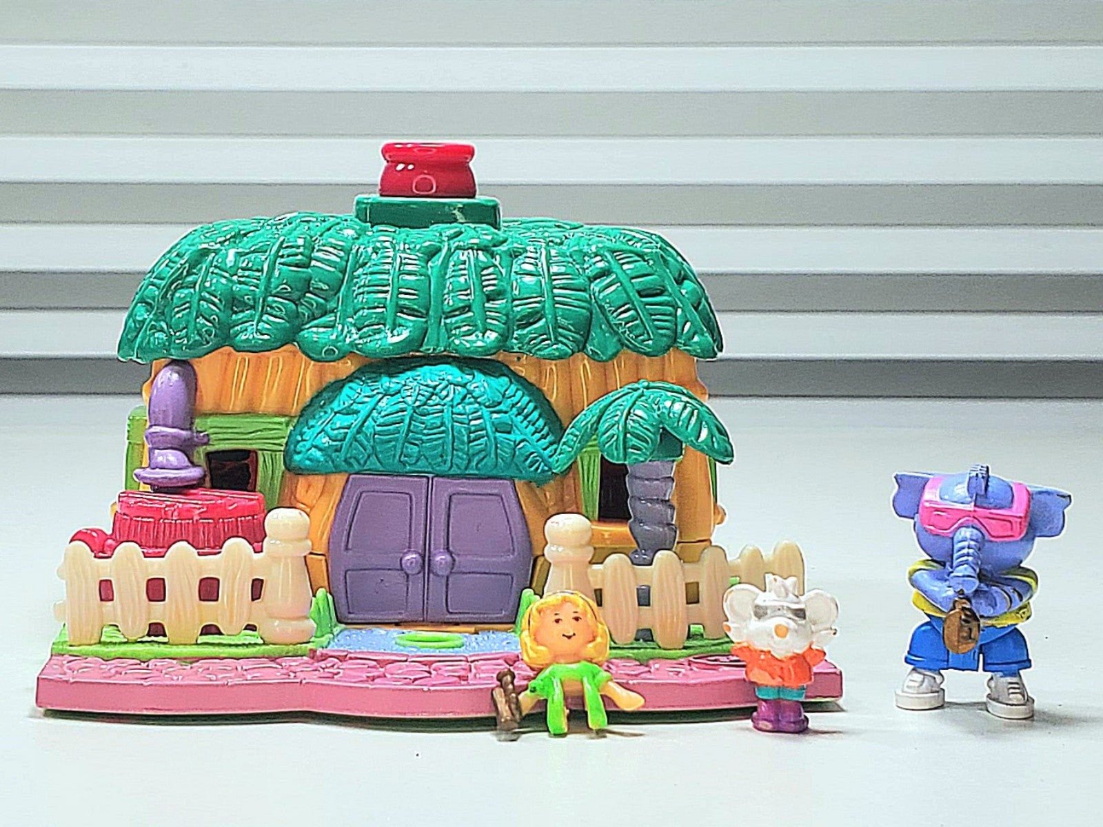 Vintage 1994 Bluebird Polly Animal Wonderland Jazz Elephant House
