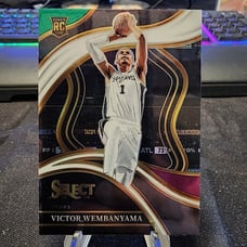 2023-24 Select NBA Victor Wembanyama Green White Purple Courtside RC Prizm SP