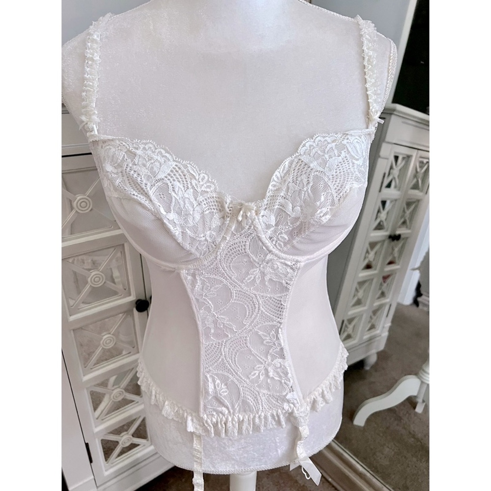 Victoria’s Secret Gold Label Vintage Lace Bustier Lingerie with tags 36D