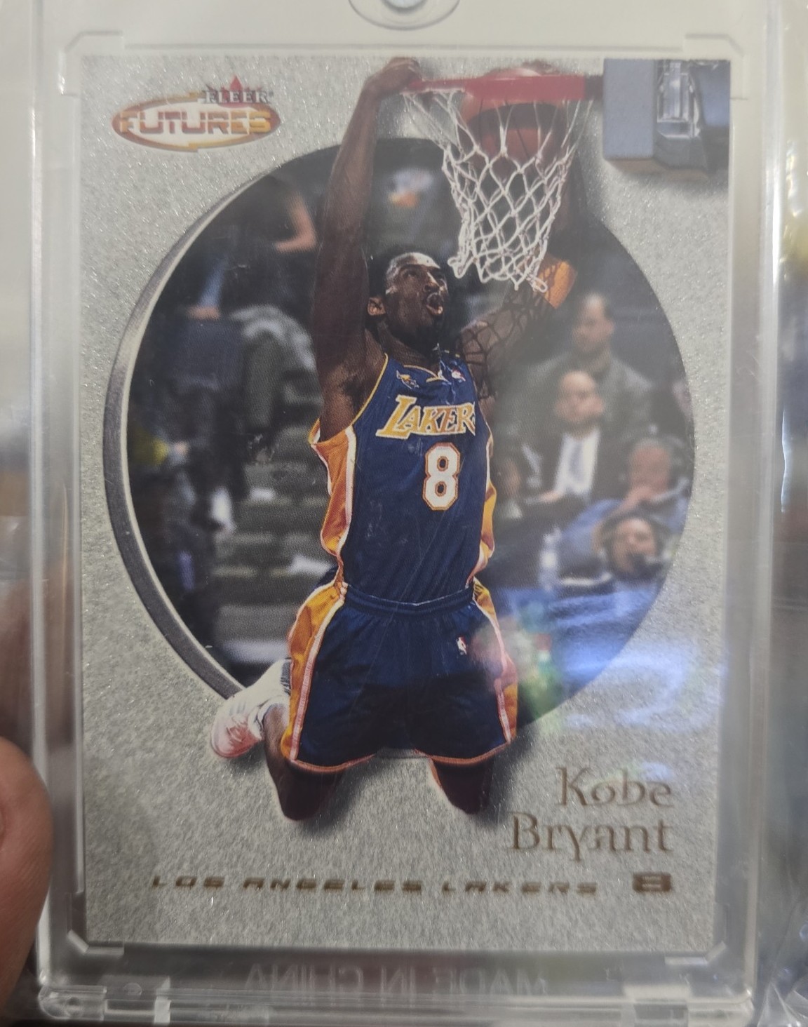 Kobe Bryant 00-01 fleer futures