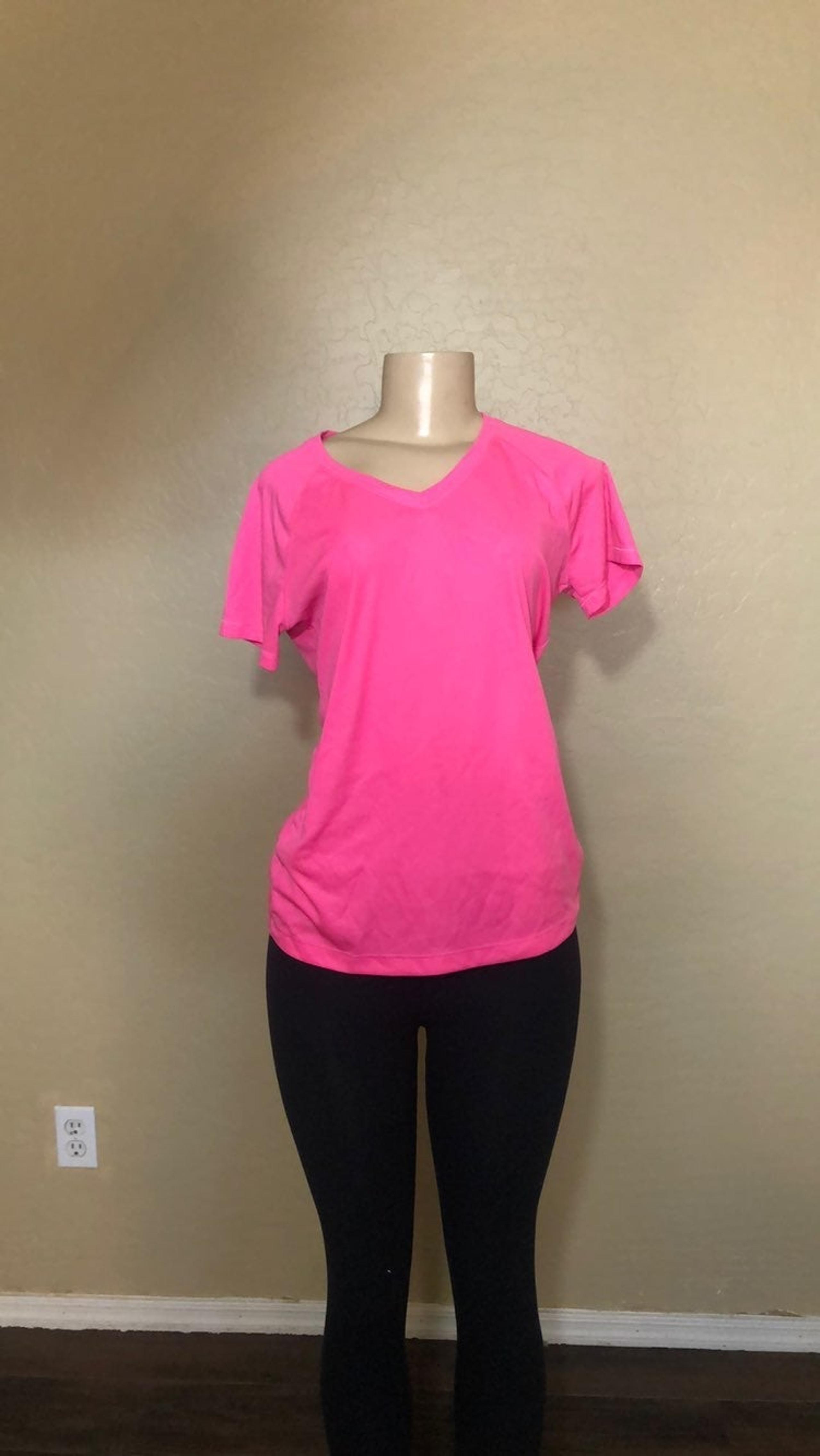 Danskin Now Pink Workout Top
