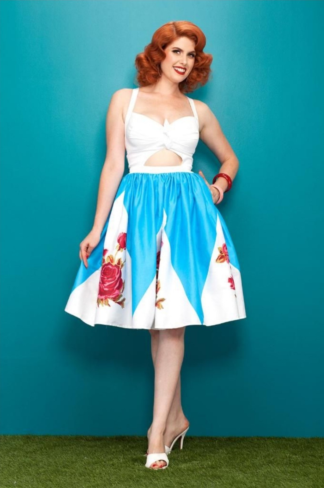 Pinup Couture Renee Blue Rose Print Dress Size Small