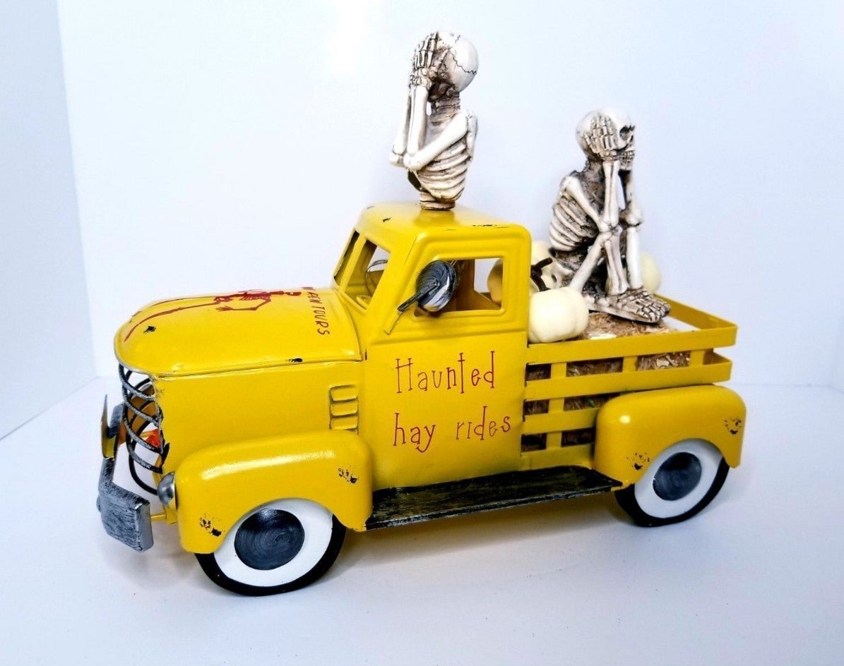 Halloween Custom Haunted Hay Rides Truck