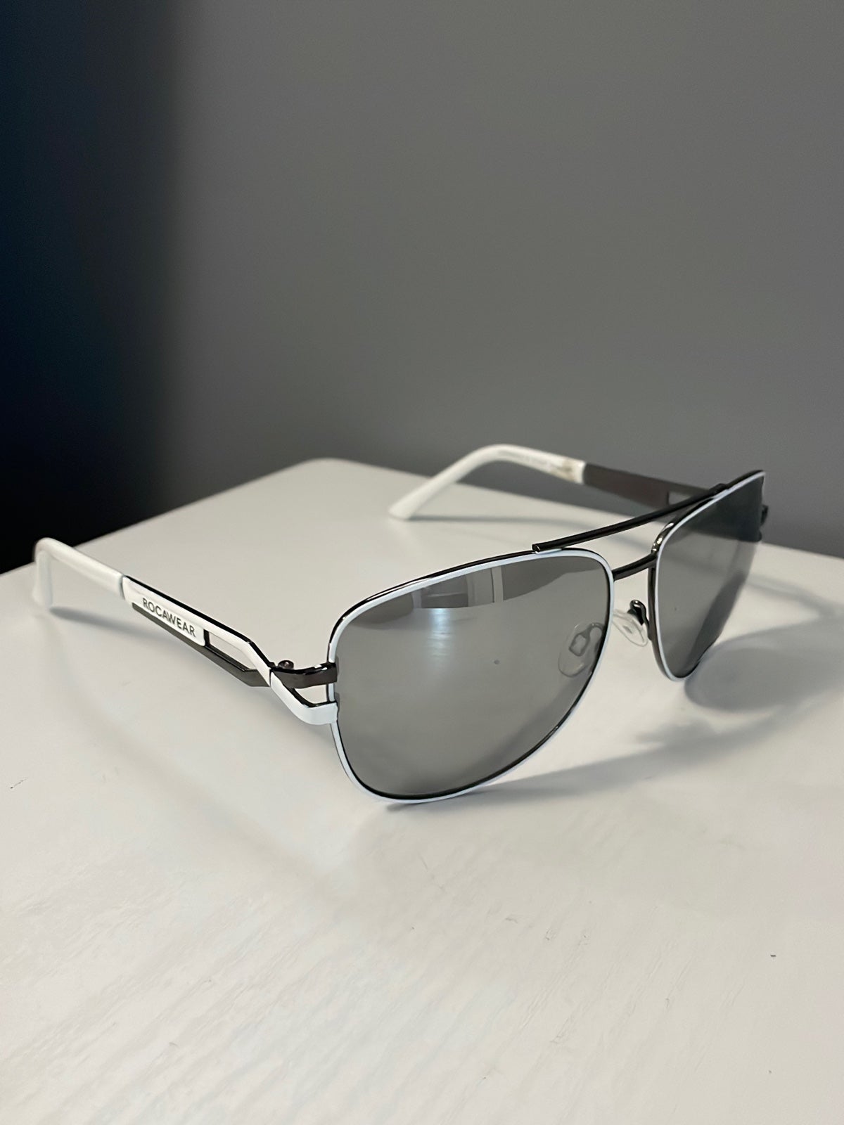 Rocawear sunglasses top
