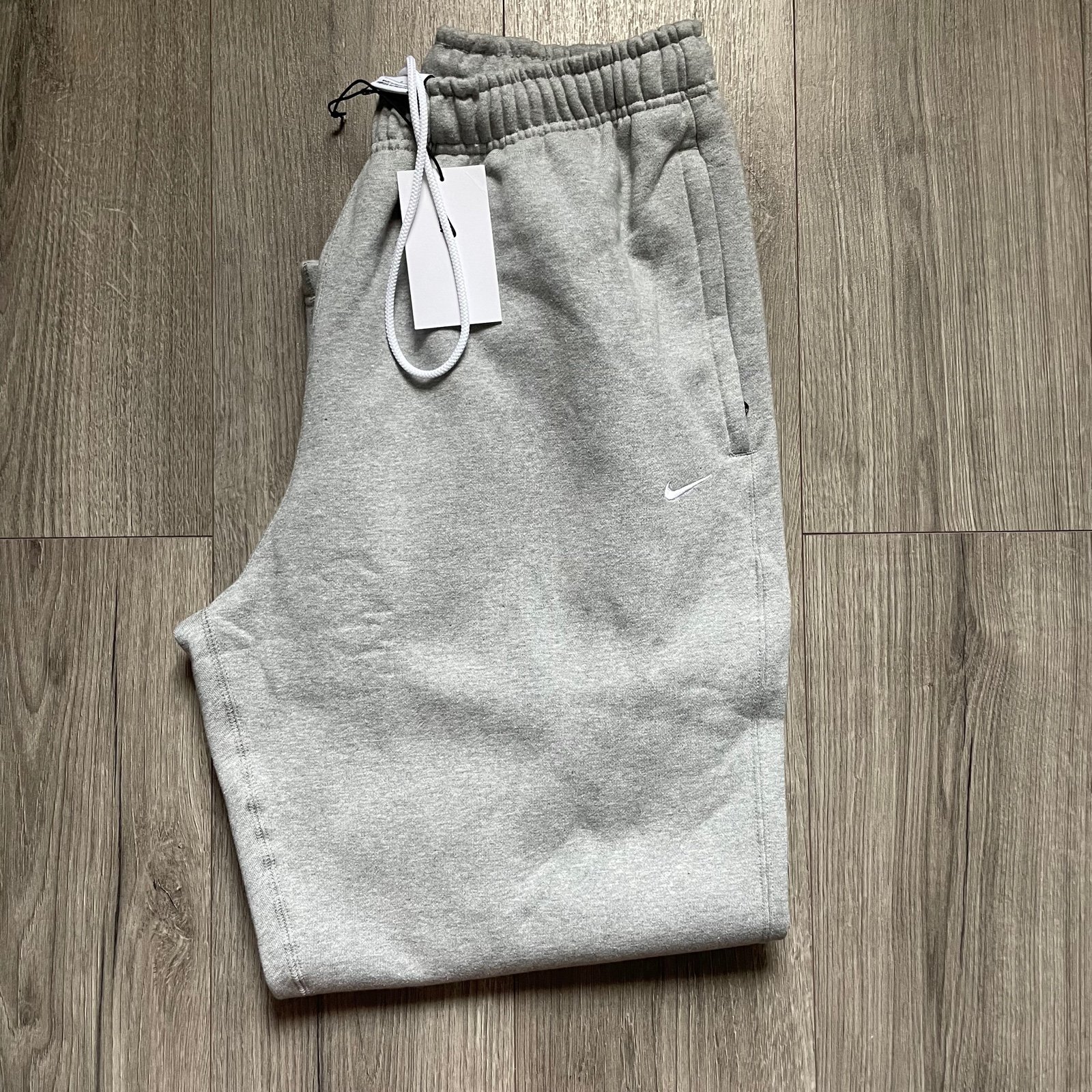 BRAND NEW grey nike sweats