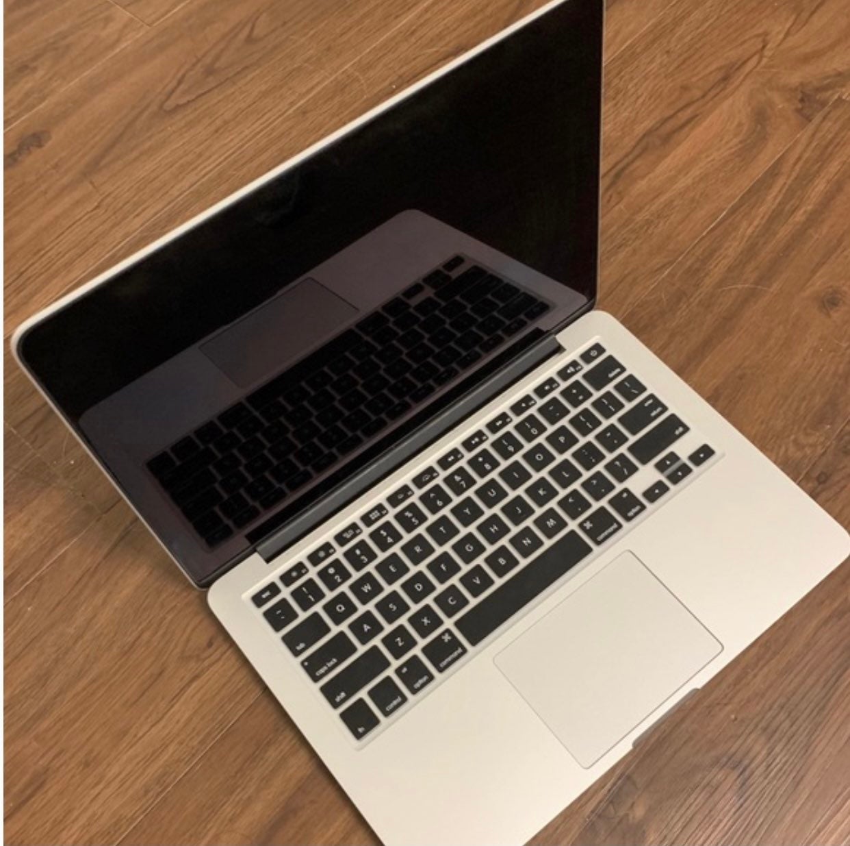 Apple MacBook Pro 500GB in Silver