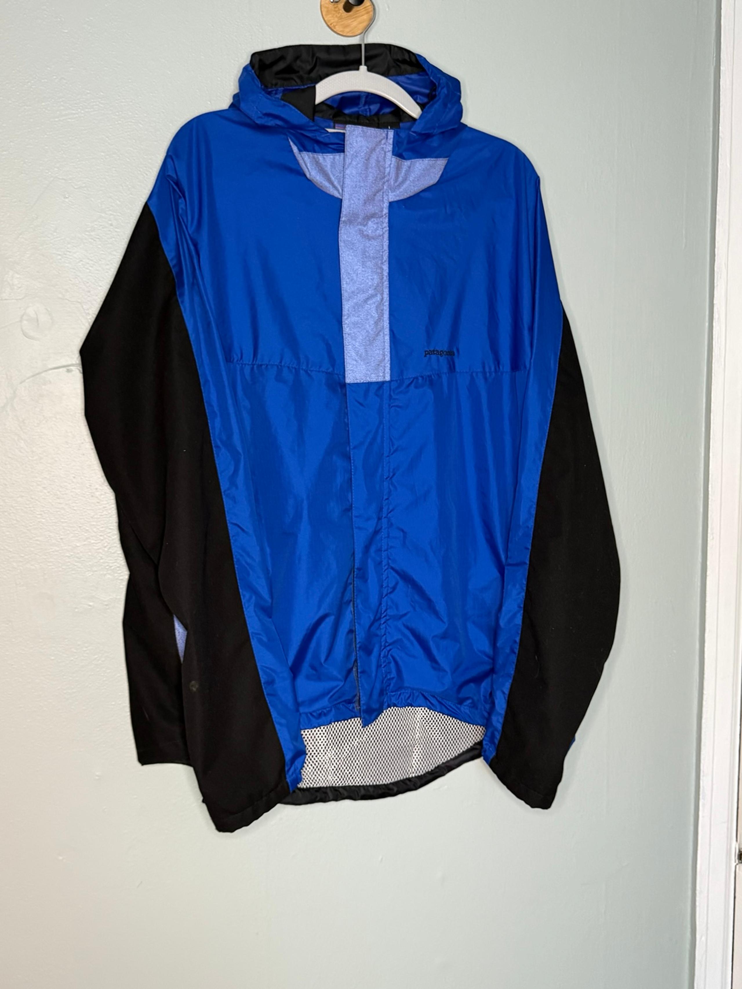 Patagonia Lightweight Blue Hooded Rain Cycling Full Zip Jacket Reflect