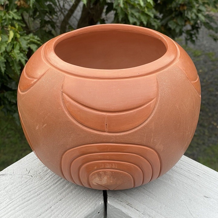 VINTAGE Native American Southwest Santa Clara Pottery Large Bowl Miana Pablito