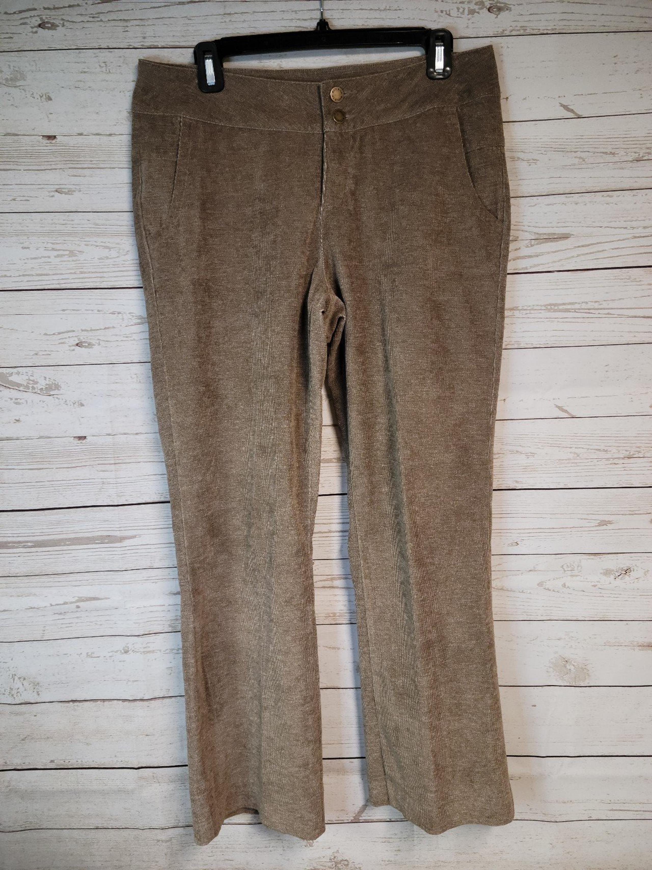 Woolrich women's Corduroy Pants Size 8 brown flare mid rise