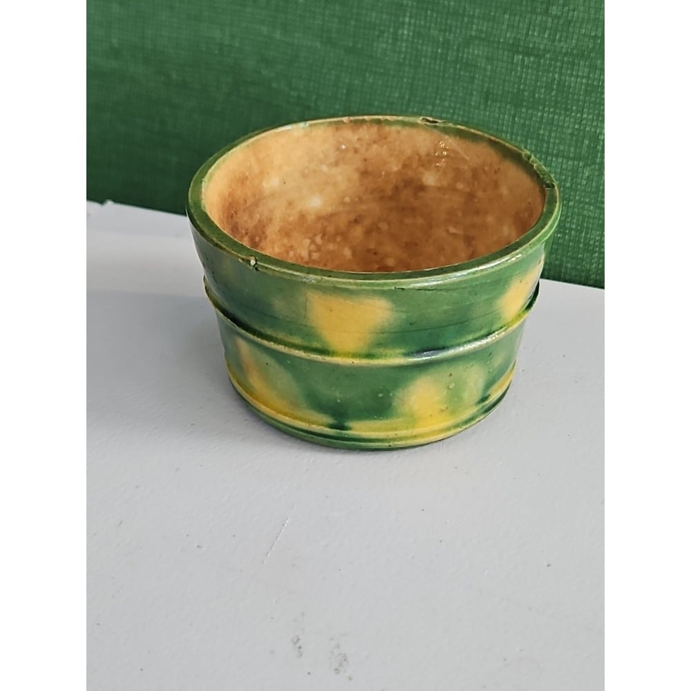 Awaji Pottery EGG & SPINACH GLAZE Custard Cup Sake Vintage Majolica Yellow Ware