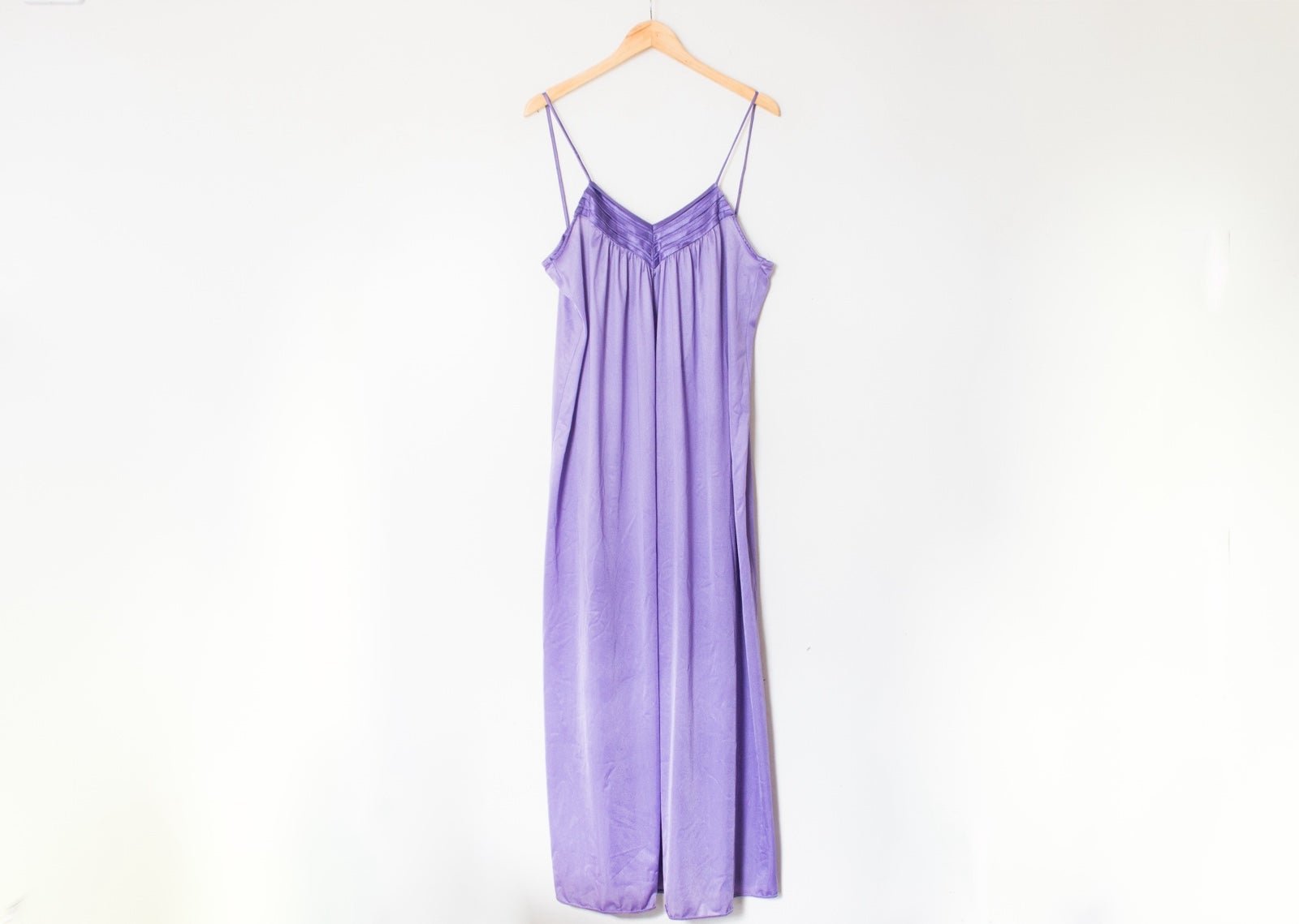 Donna Richard for Gilligan & O'Malley | Vintage 70's Purple Nightgown | Size L
