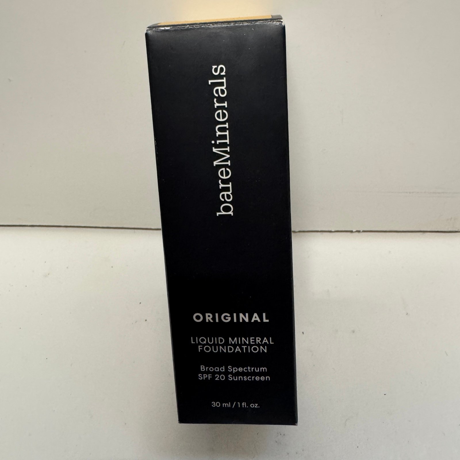 Bareminerals Original Liquid Mineral Foundation Spf 20 Golden Medium 14