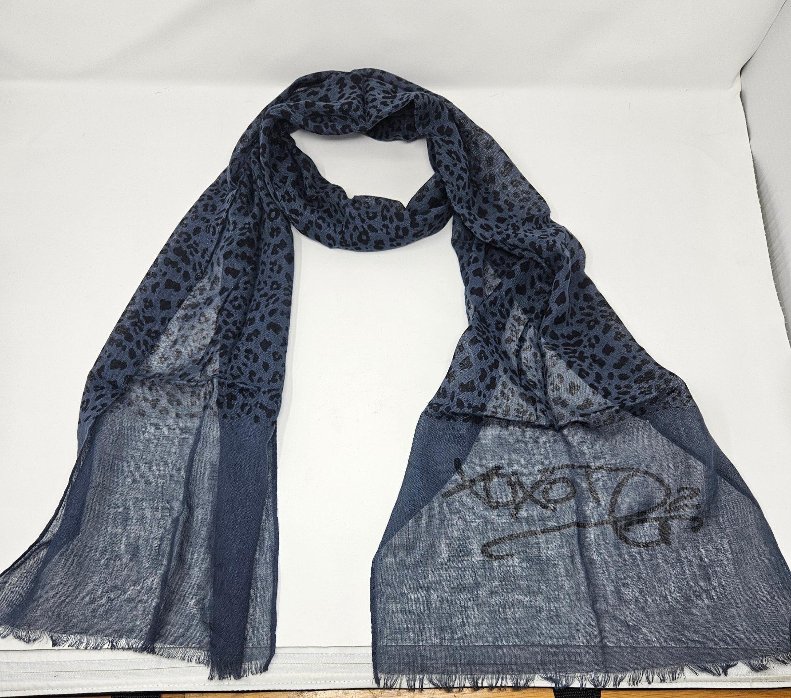Scarf