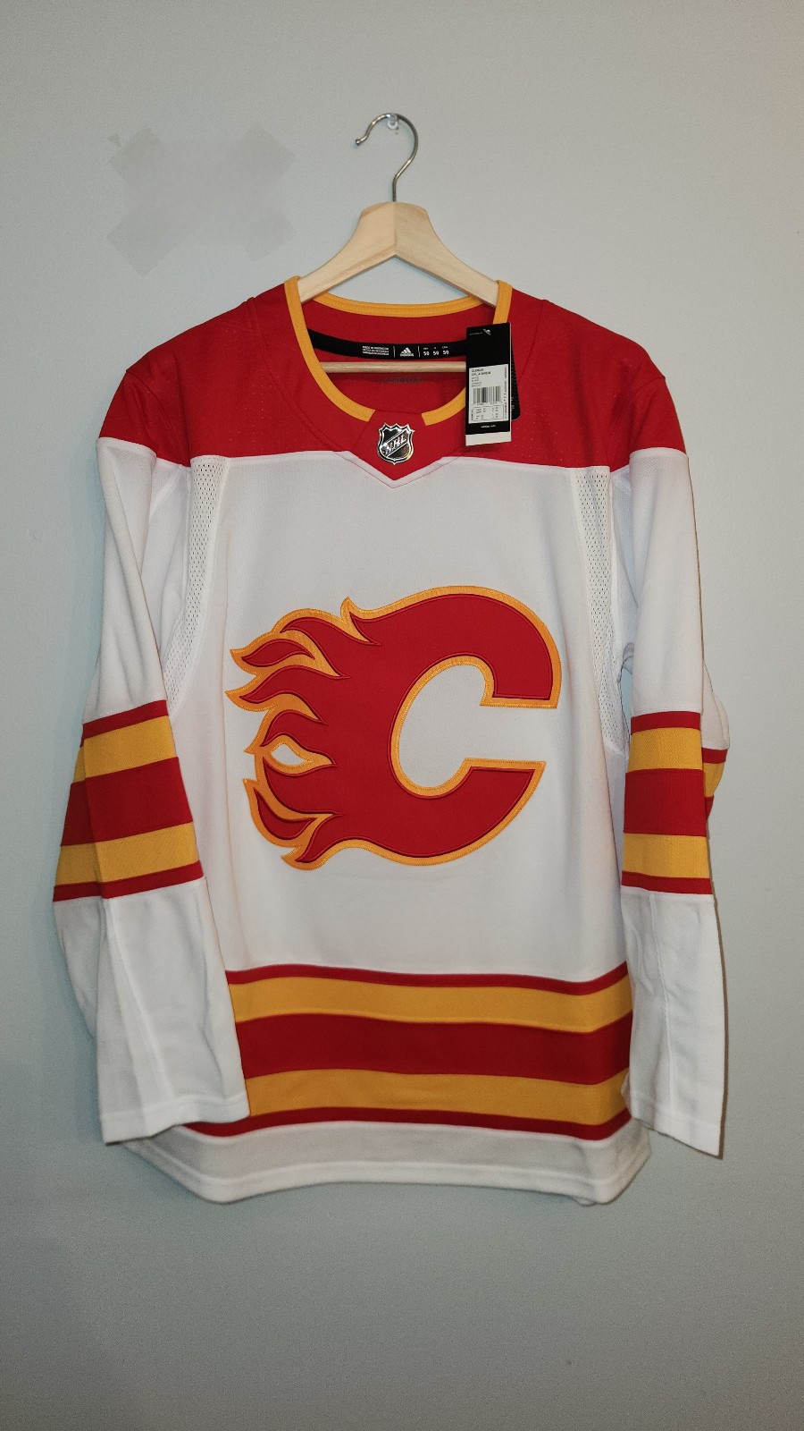 Calgary Flames Away Adidas Jersey Size 50 NWT