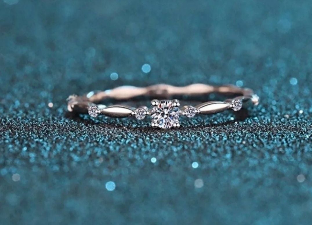 *big sale* The Sparkling Princess Wedding Ring Band