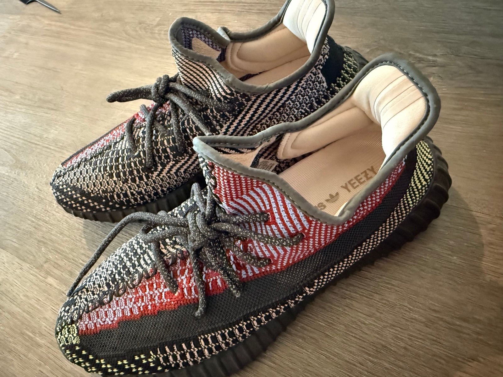 Yeezy 350 yachiel non reflective size 10