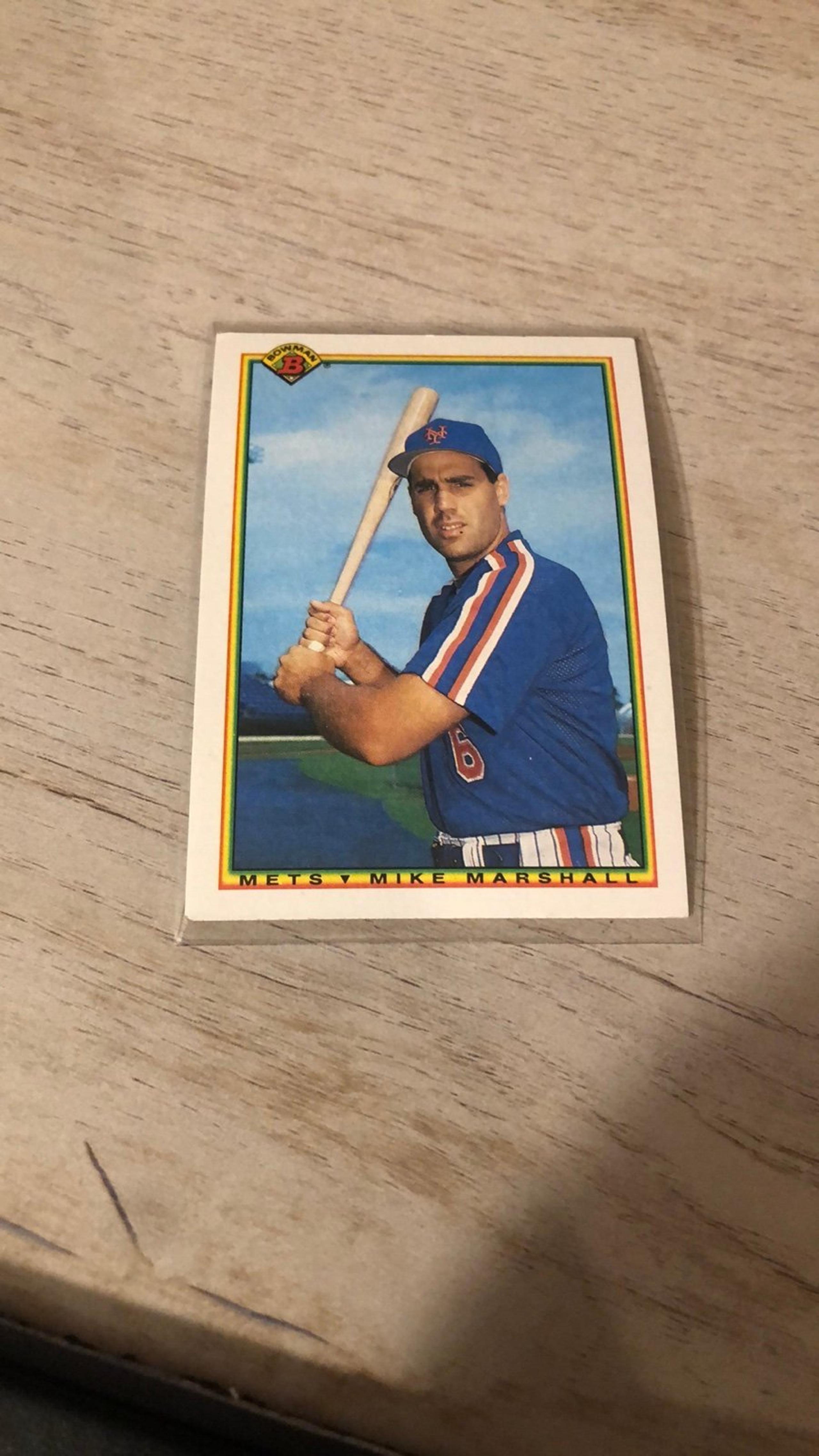 1990 Bowman Mike Marshall 1B #132 Baseball Trading Card Item #ME1080