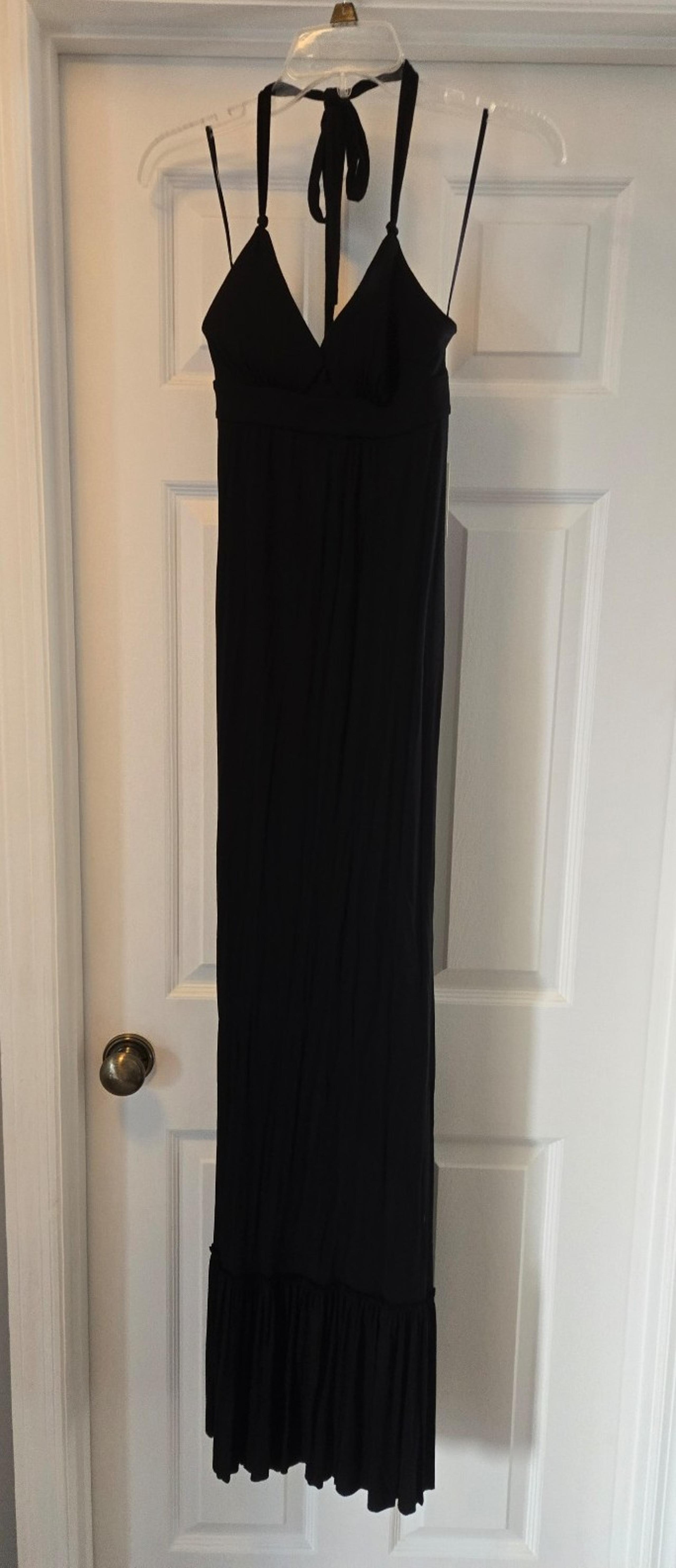 Dress Guess black maxi dress small new with tags