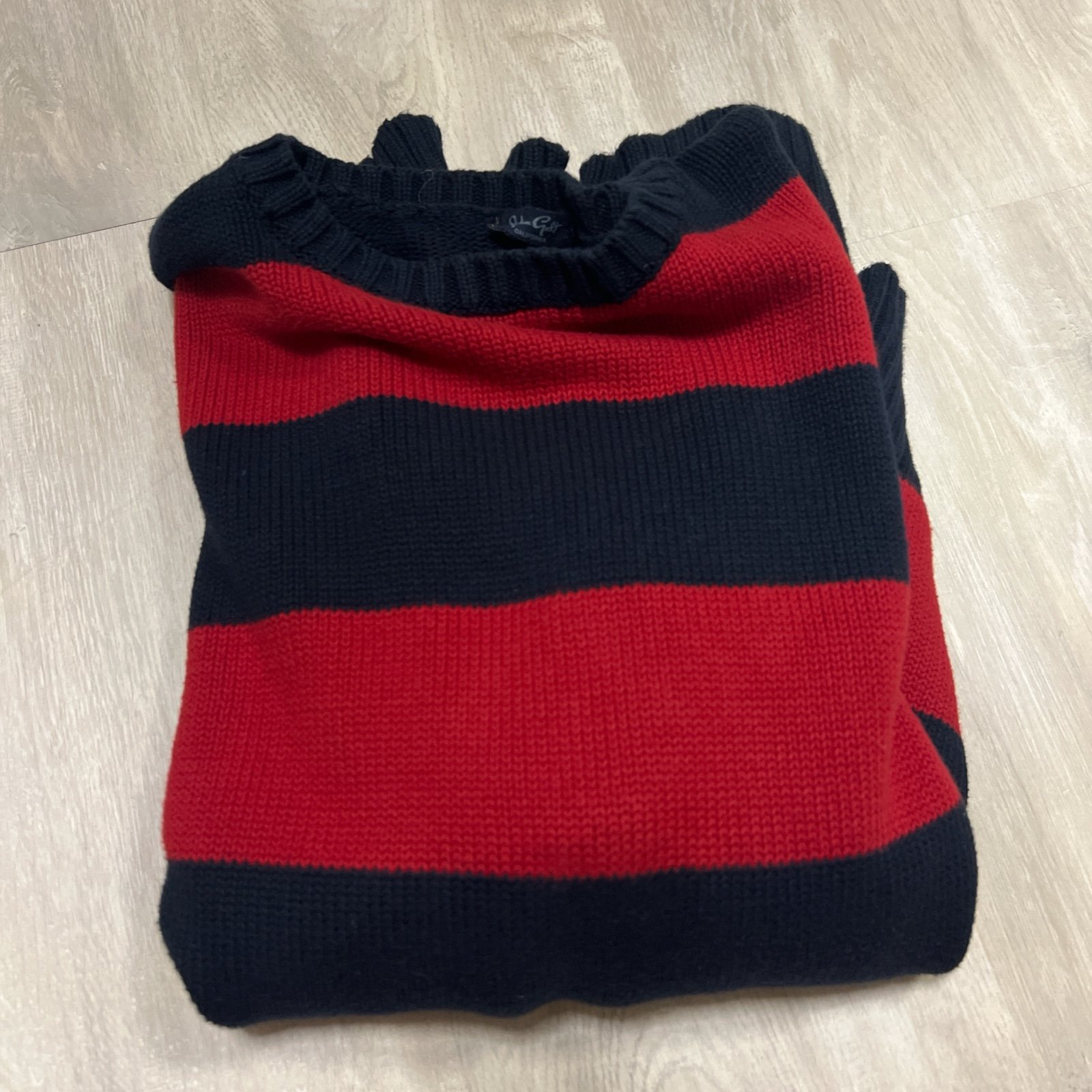 Brandy Melville sweater