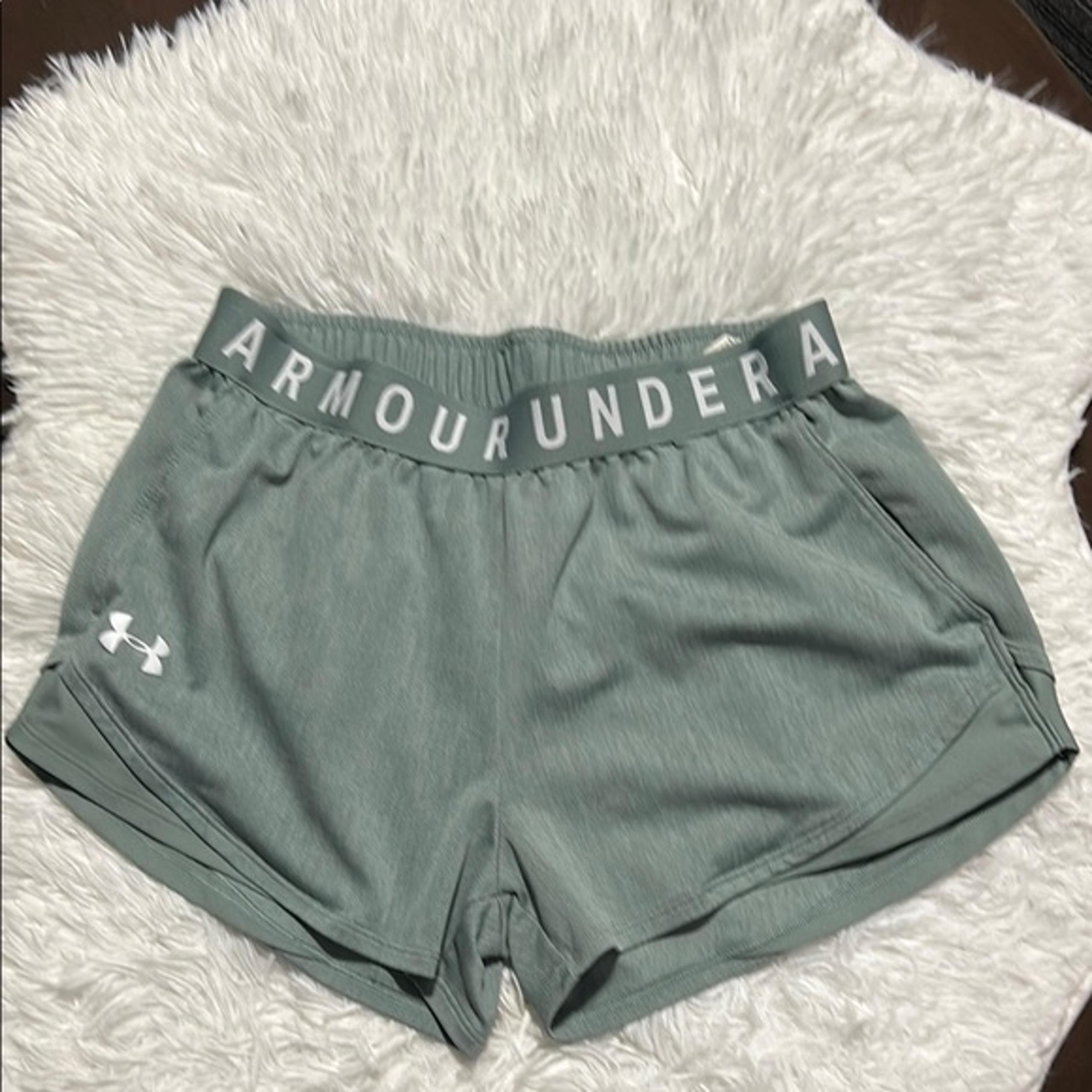 Under Armour Women’s Play Up Twist Shorts 3.0 Aqua Mint Green Size Small
