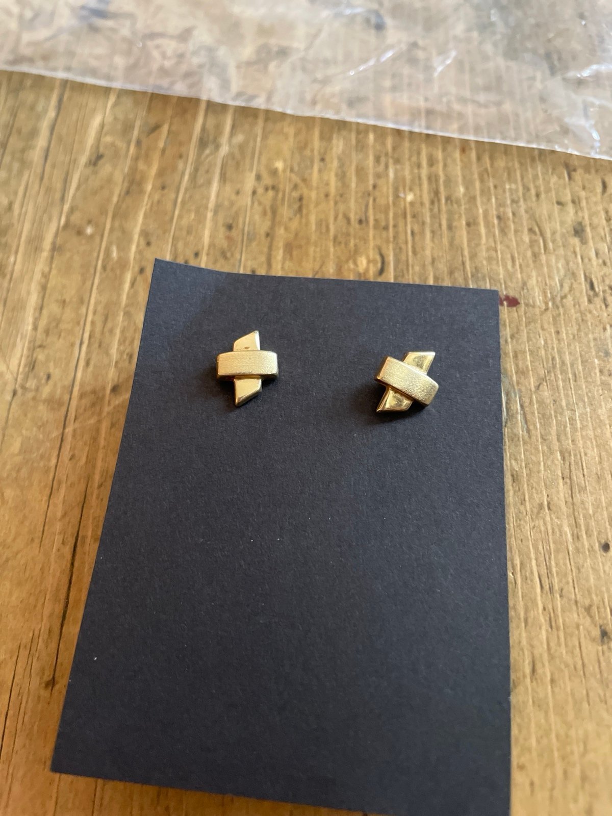 14k gold x cross cross earrings studs old money