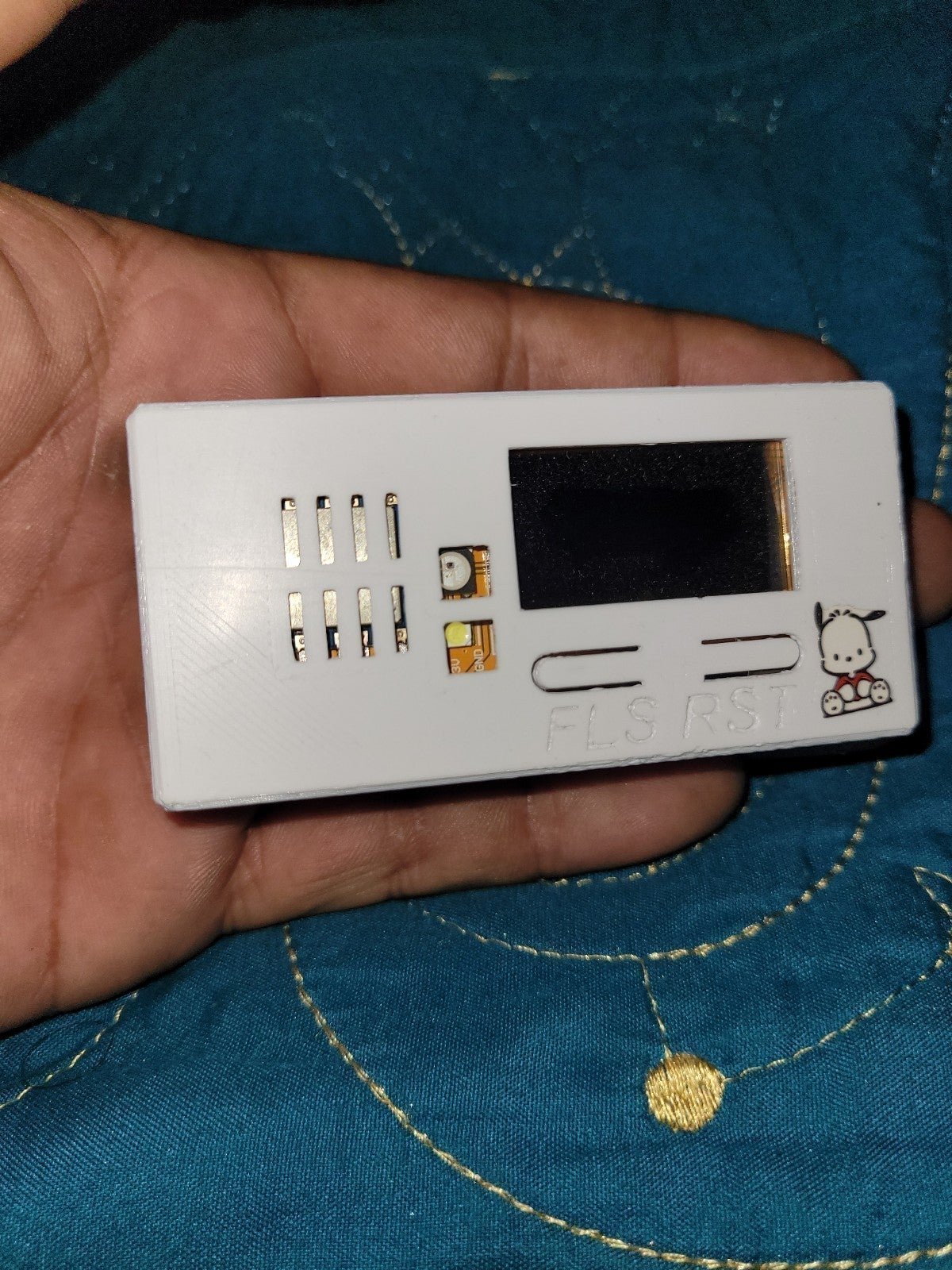 Custom white WIFI deauther Socal off grid.