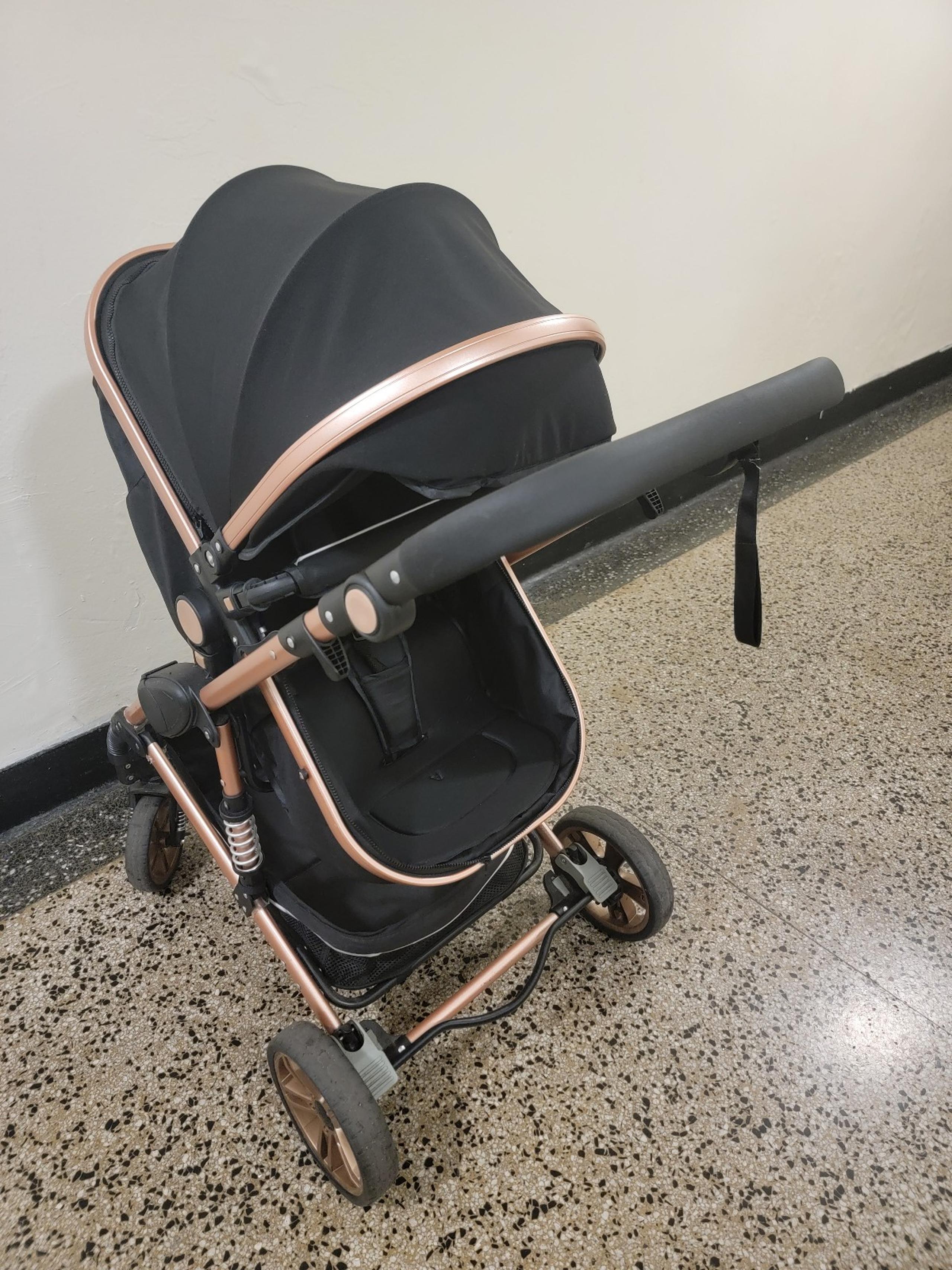 3-in-1 Luxury Stroller w/ Car Seat & Bassinet – Black/Rose Gold – Used