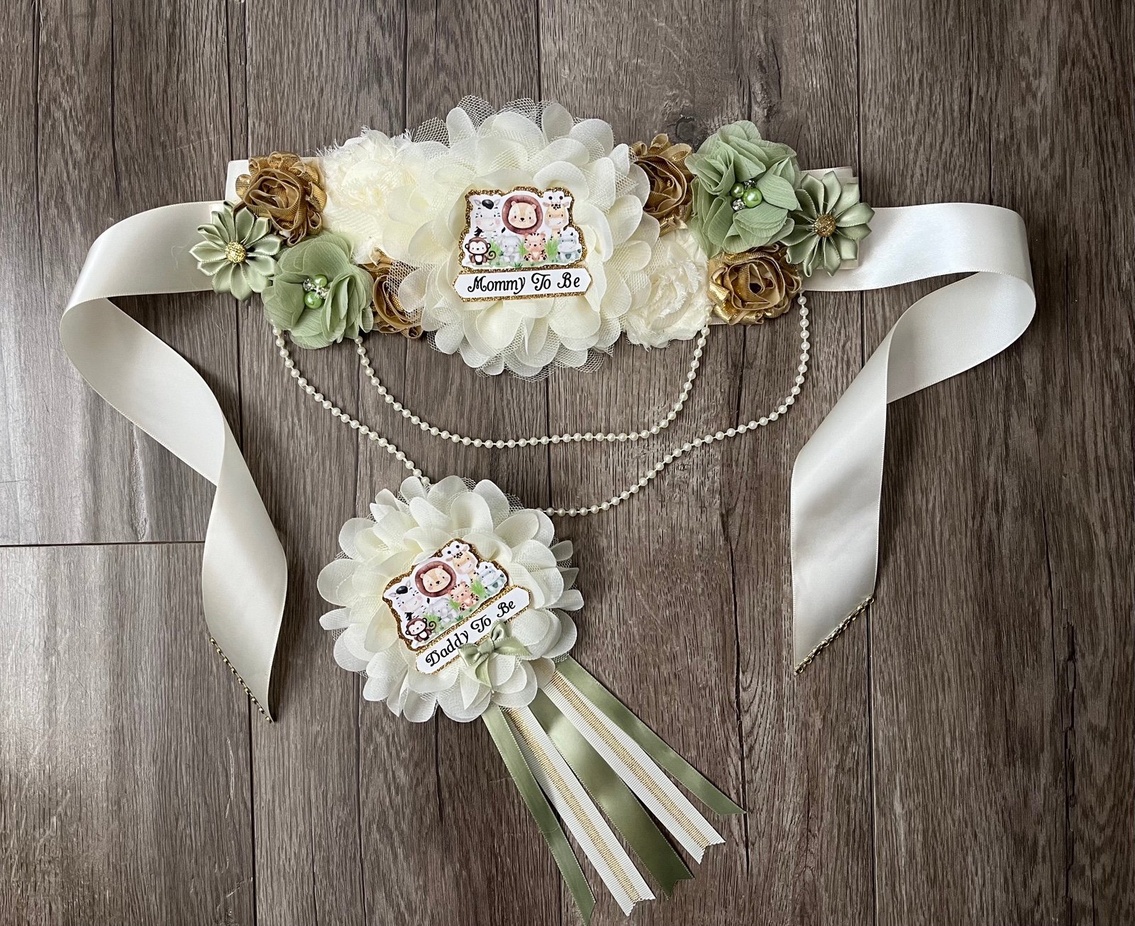 Maternity sash set for baby shower