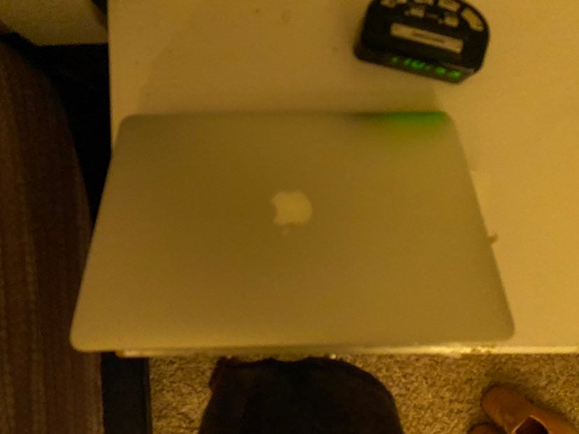 Apple Macbook Laptop
