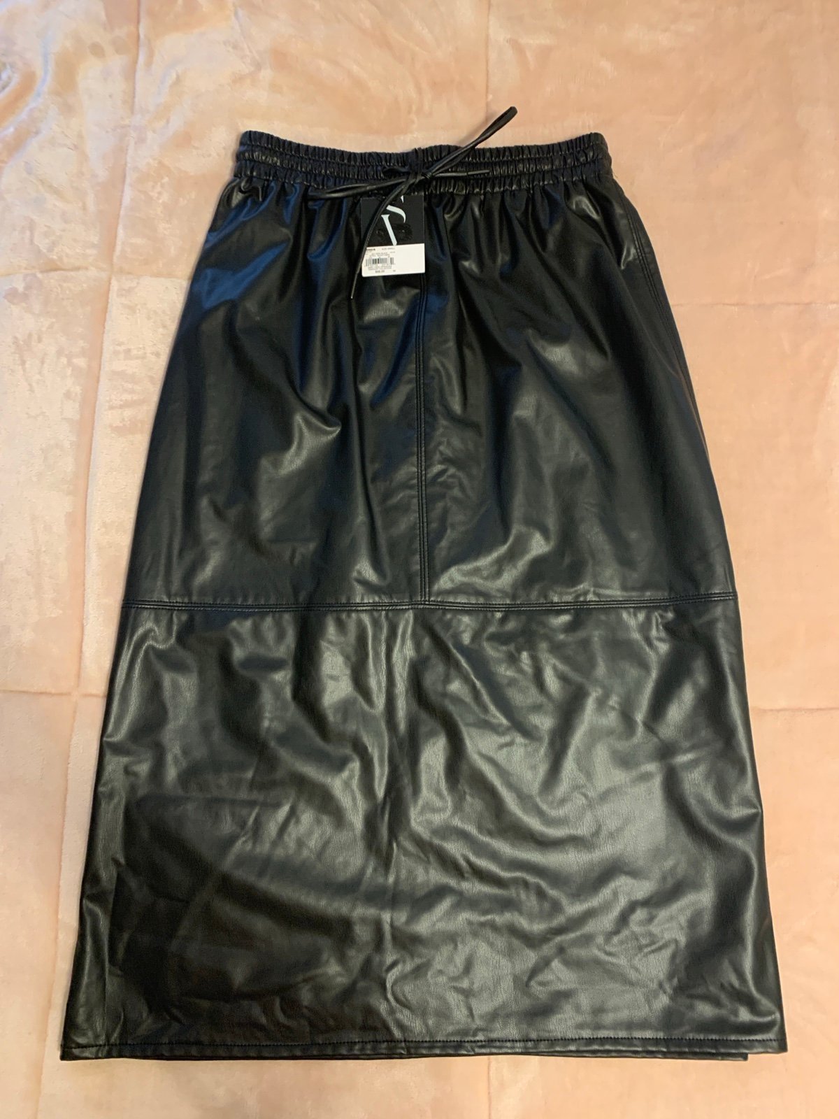 Womens faux leather skirt size small vera wang