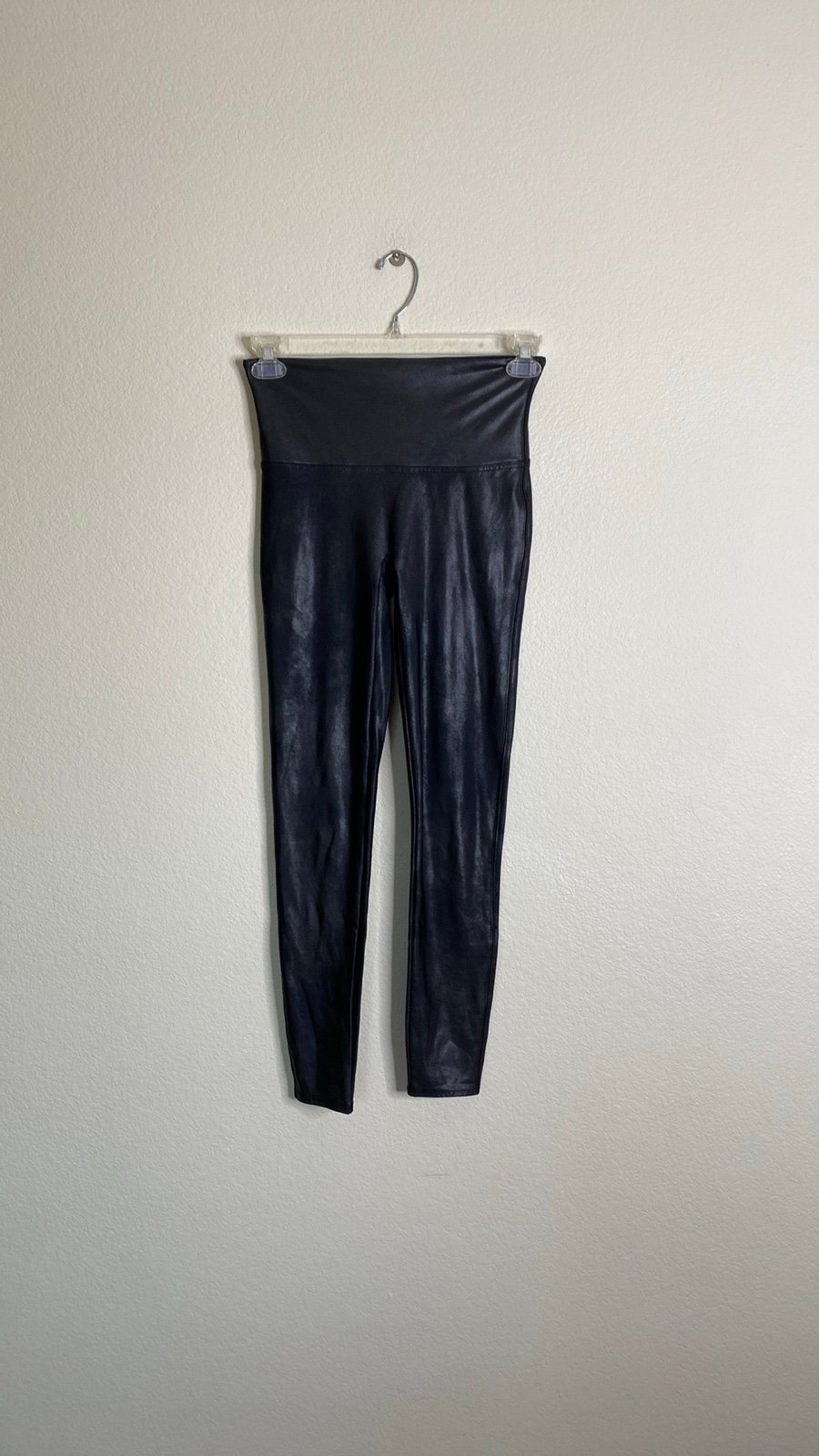 Spanx faux leather leggings black women’s large EUC